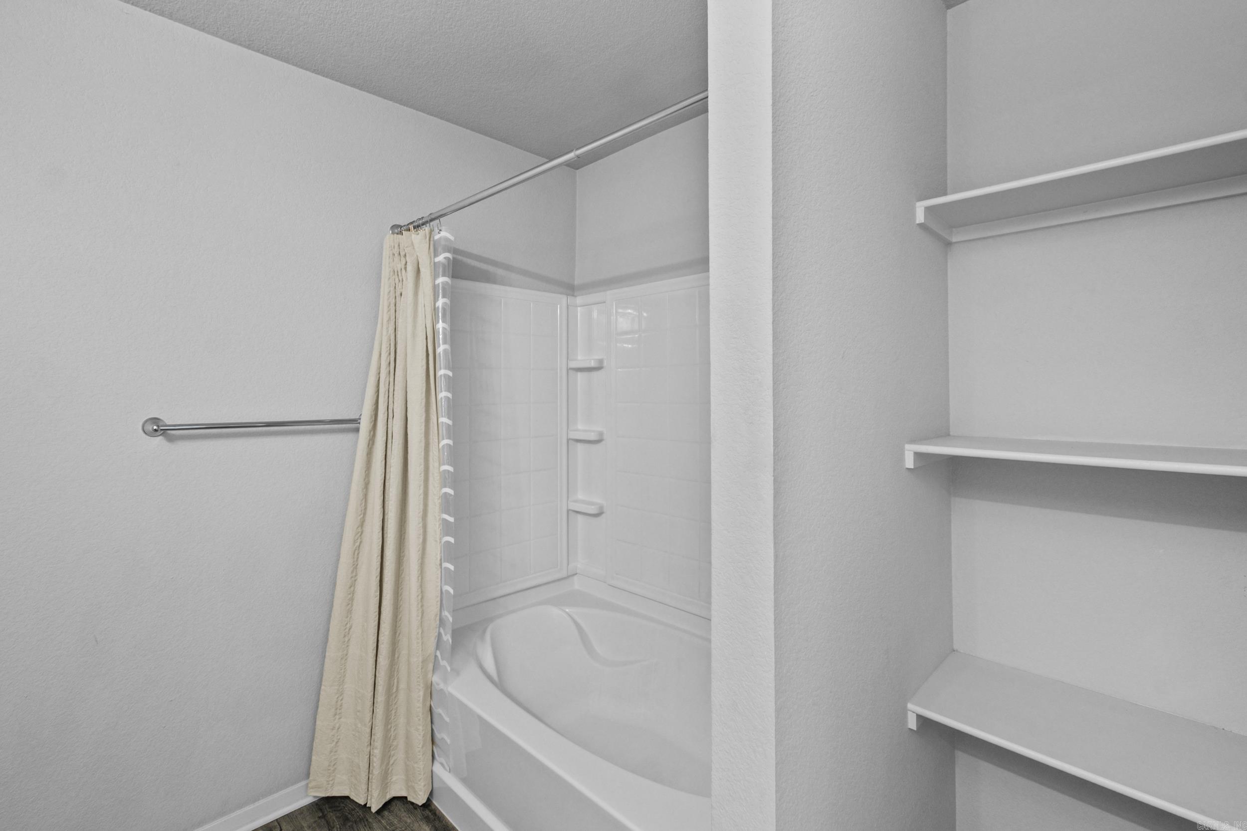 10204 Lori Kaye Dr North Little Rock, AR 72113