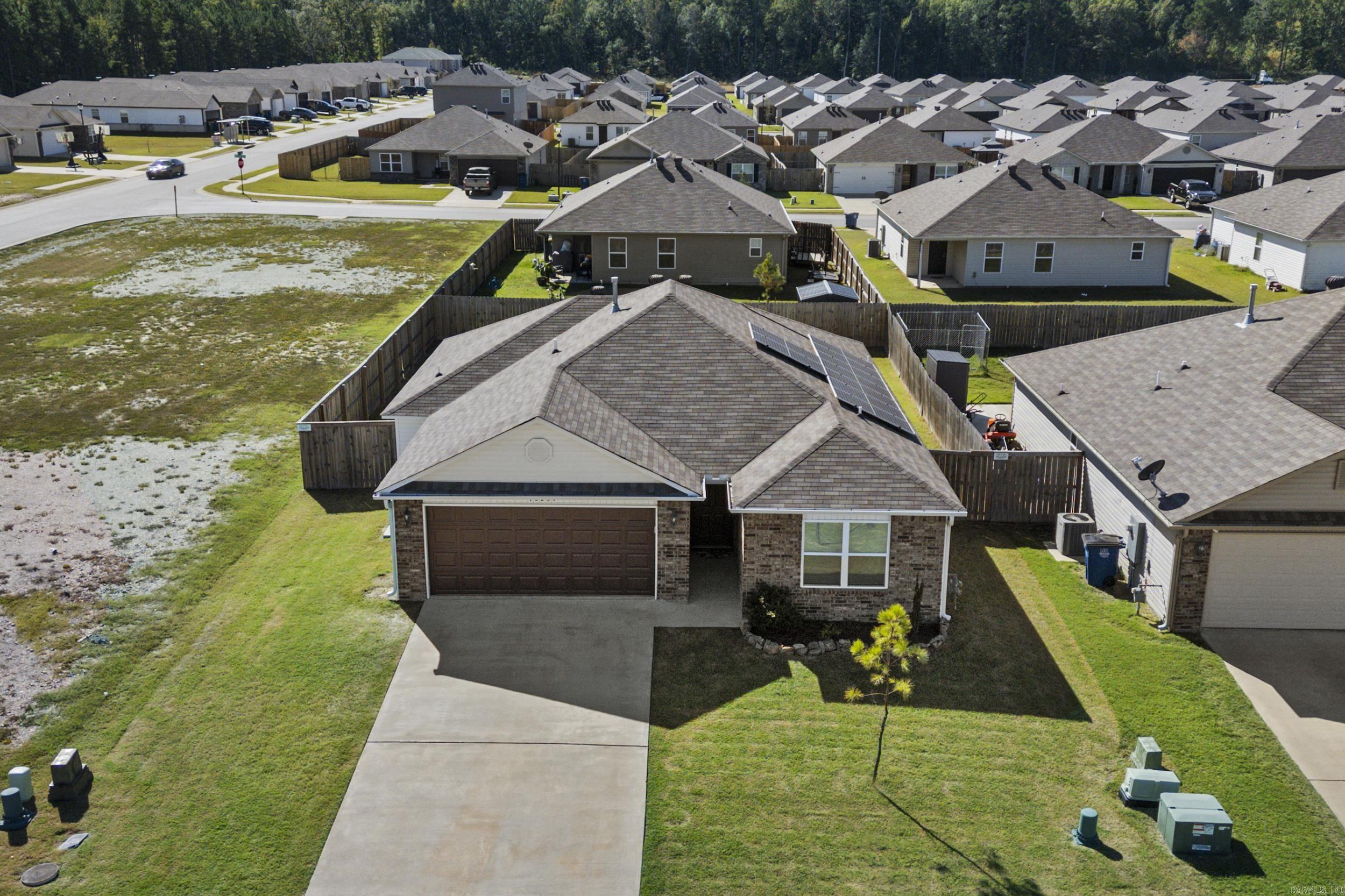 10204 Lori Kaye Dr North Little Rock, AR 72113