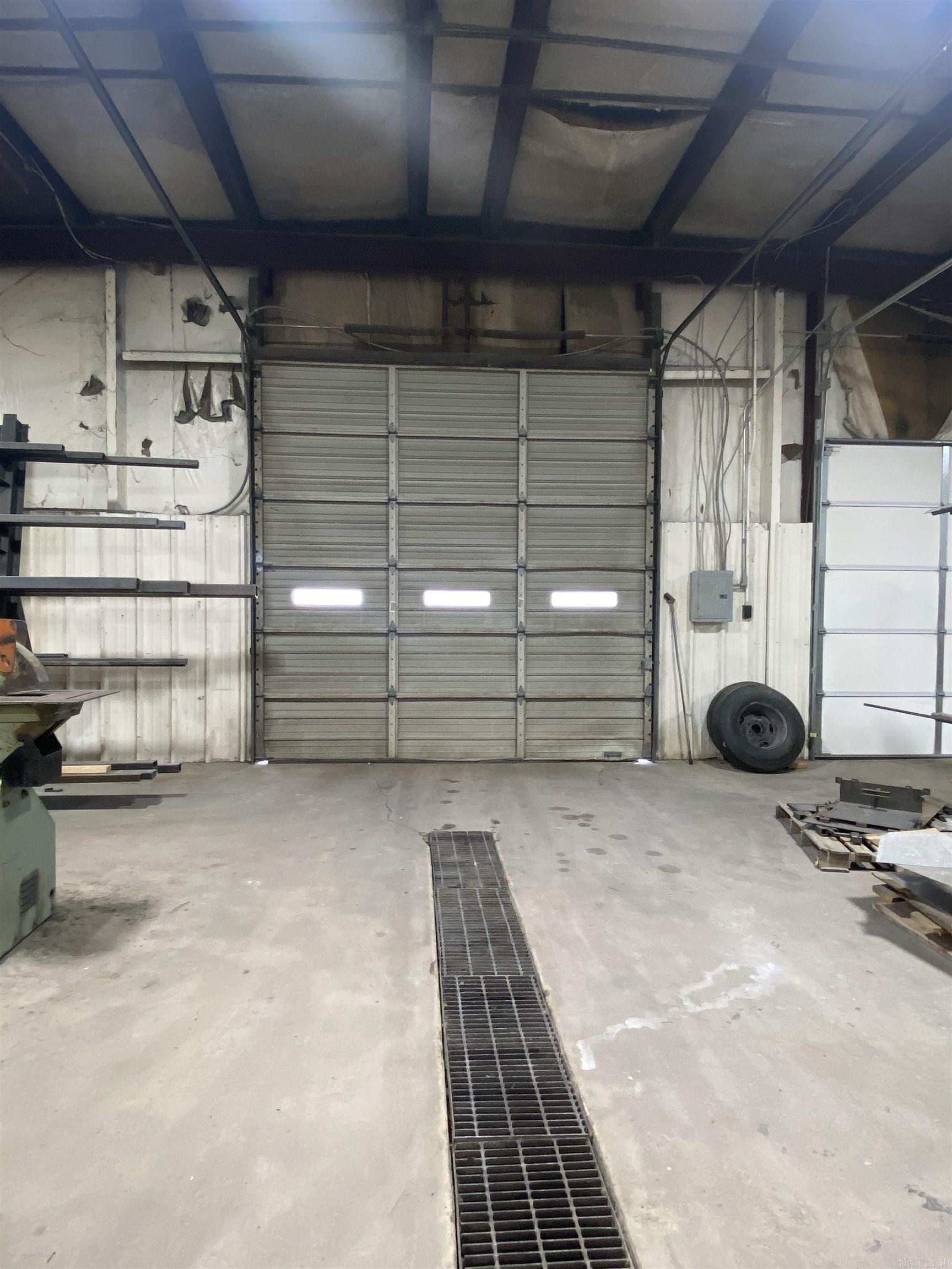 1215 E Broadway  Morrilton, AR