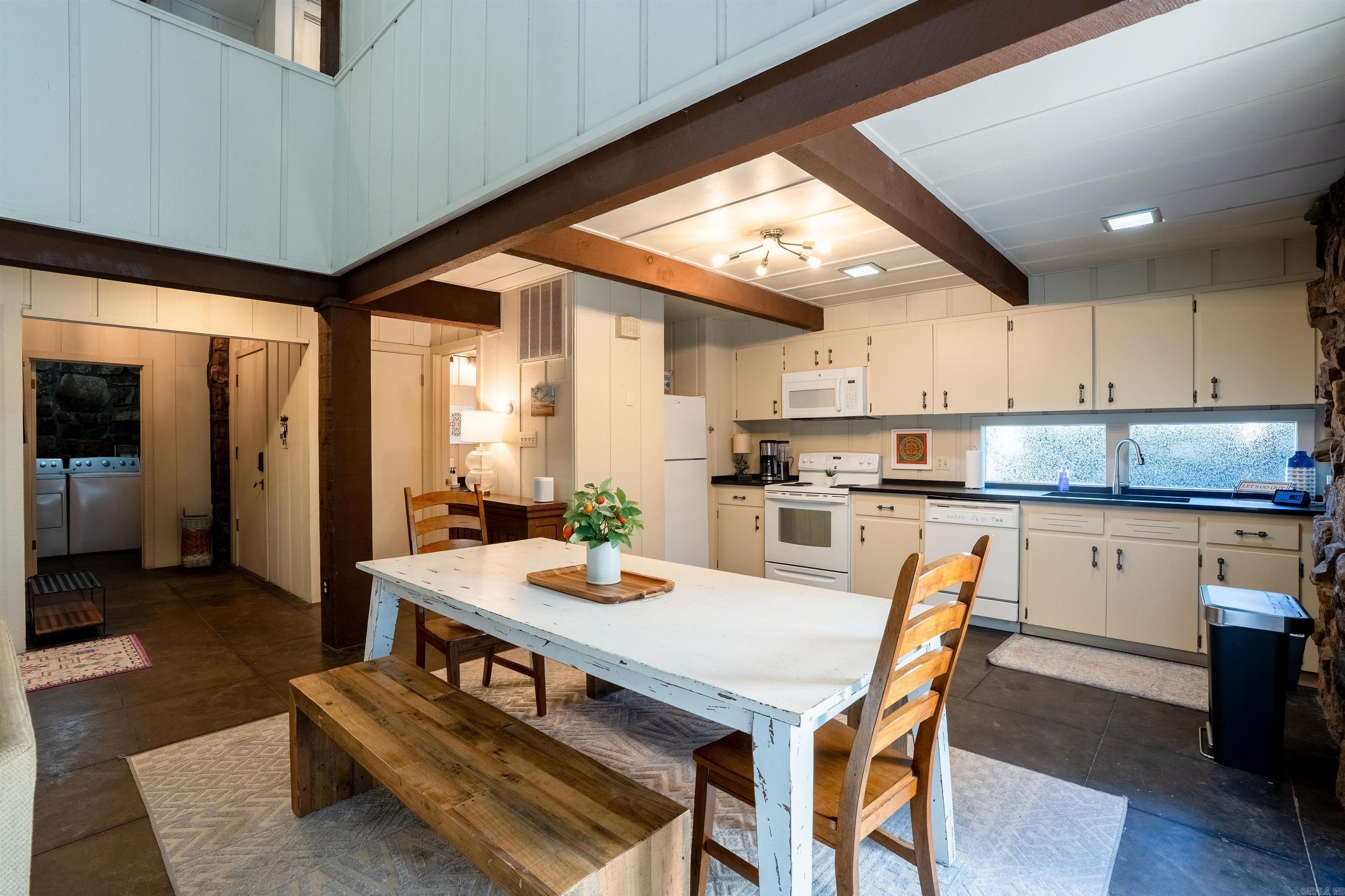 458 E Orchard  Heber Springs, AR