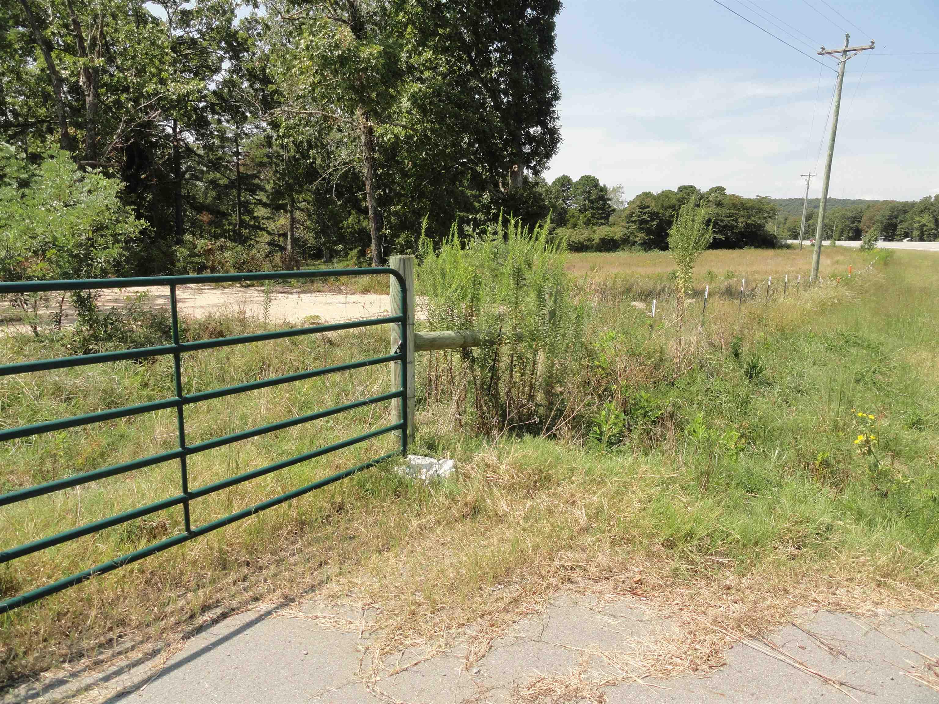 4971 US-65 N  Clinton, AR
