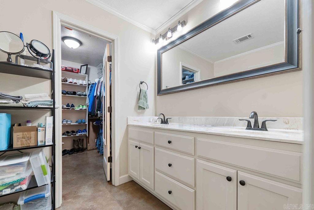 11 Sandy Ln Greenbrier, AR 72058