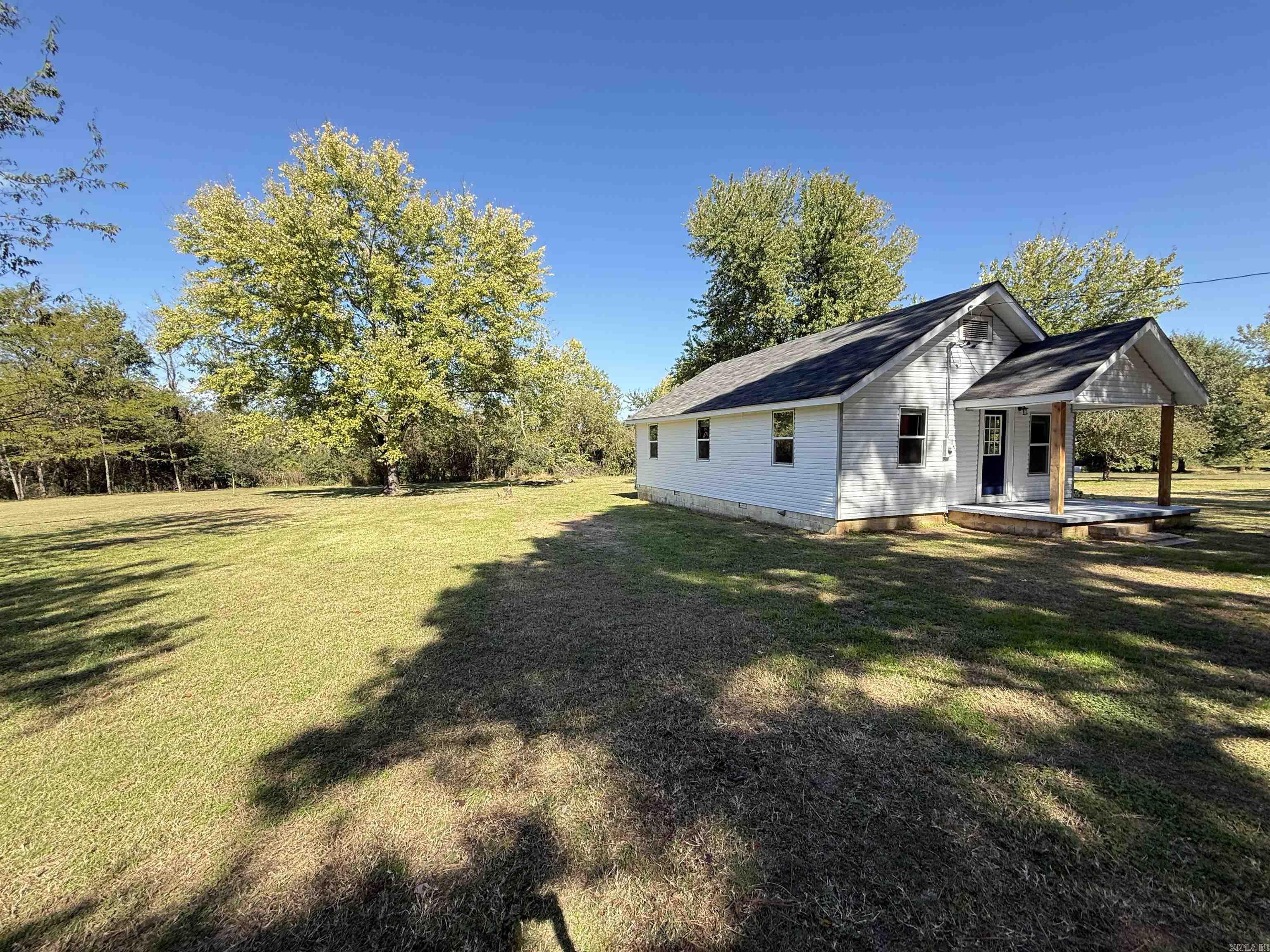 1636 Riverpoint  Clarksville, AR