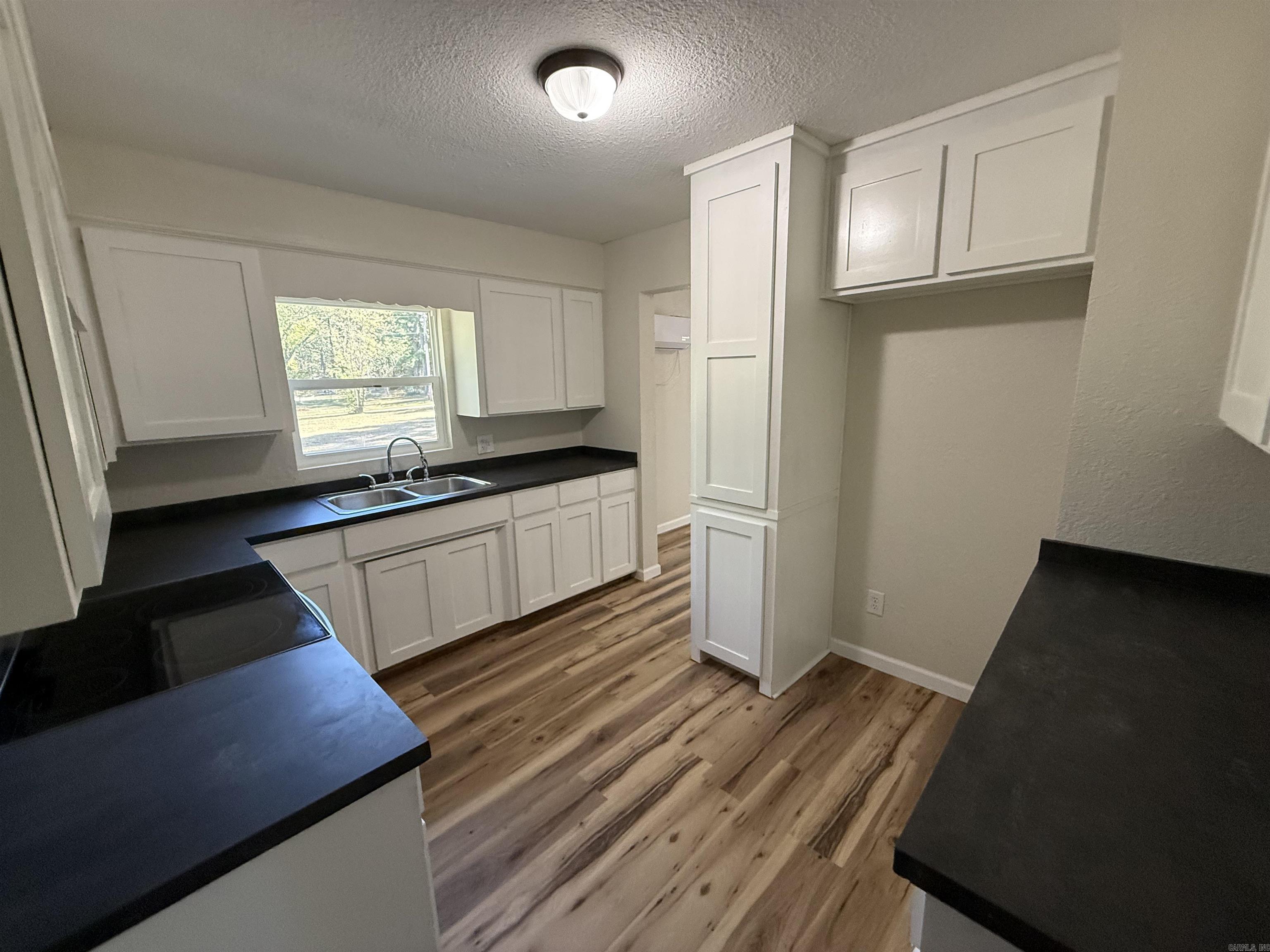 1636 Riverpoint  Clarksville, AR