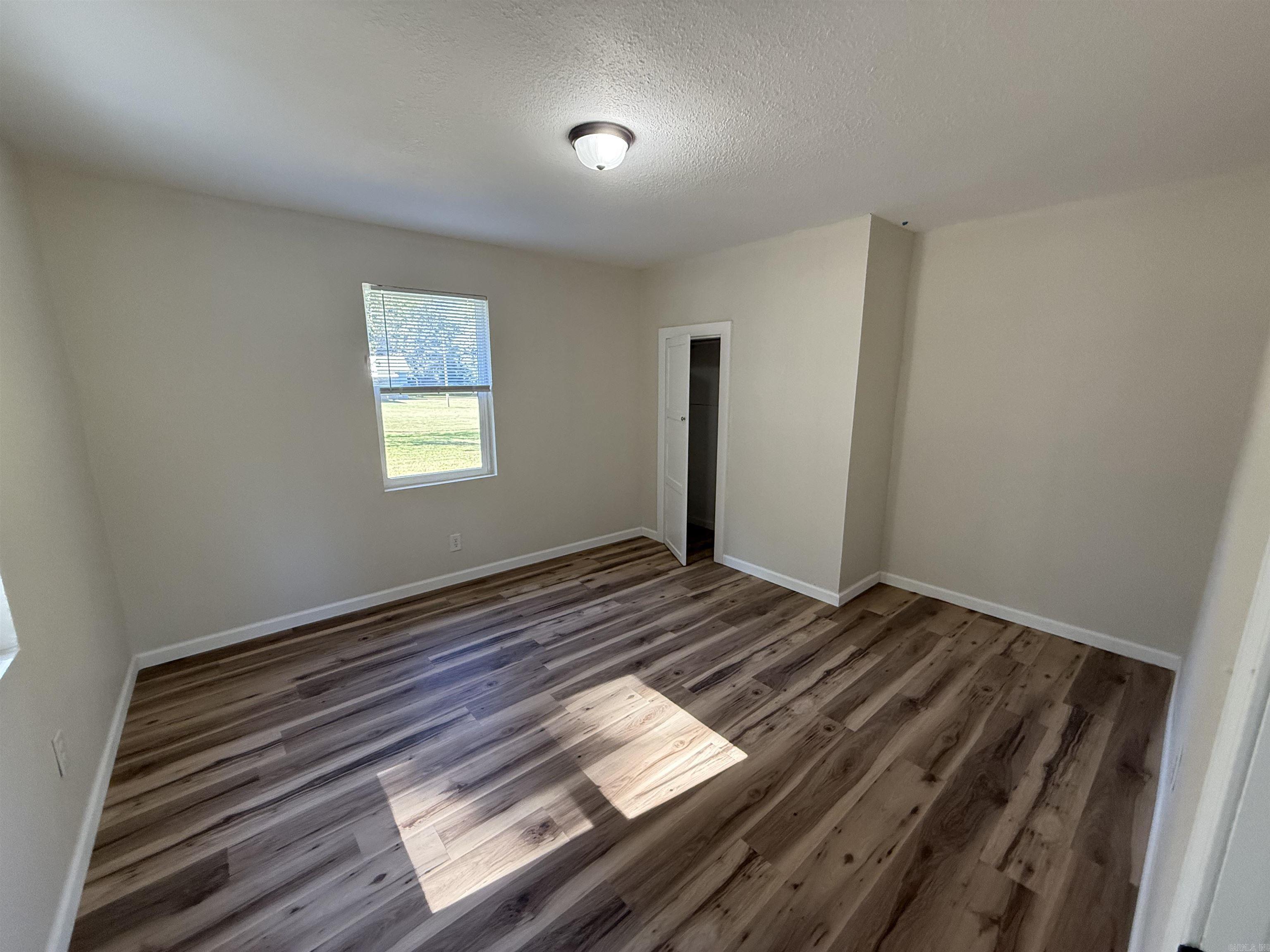 1636 Riverpoint  Clarksville, AR