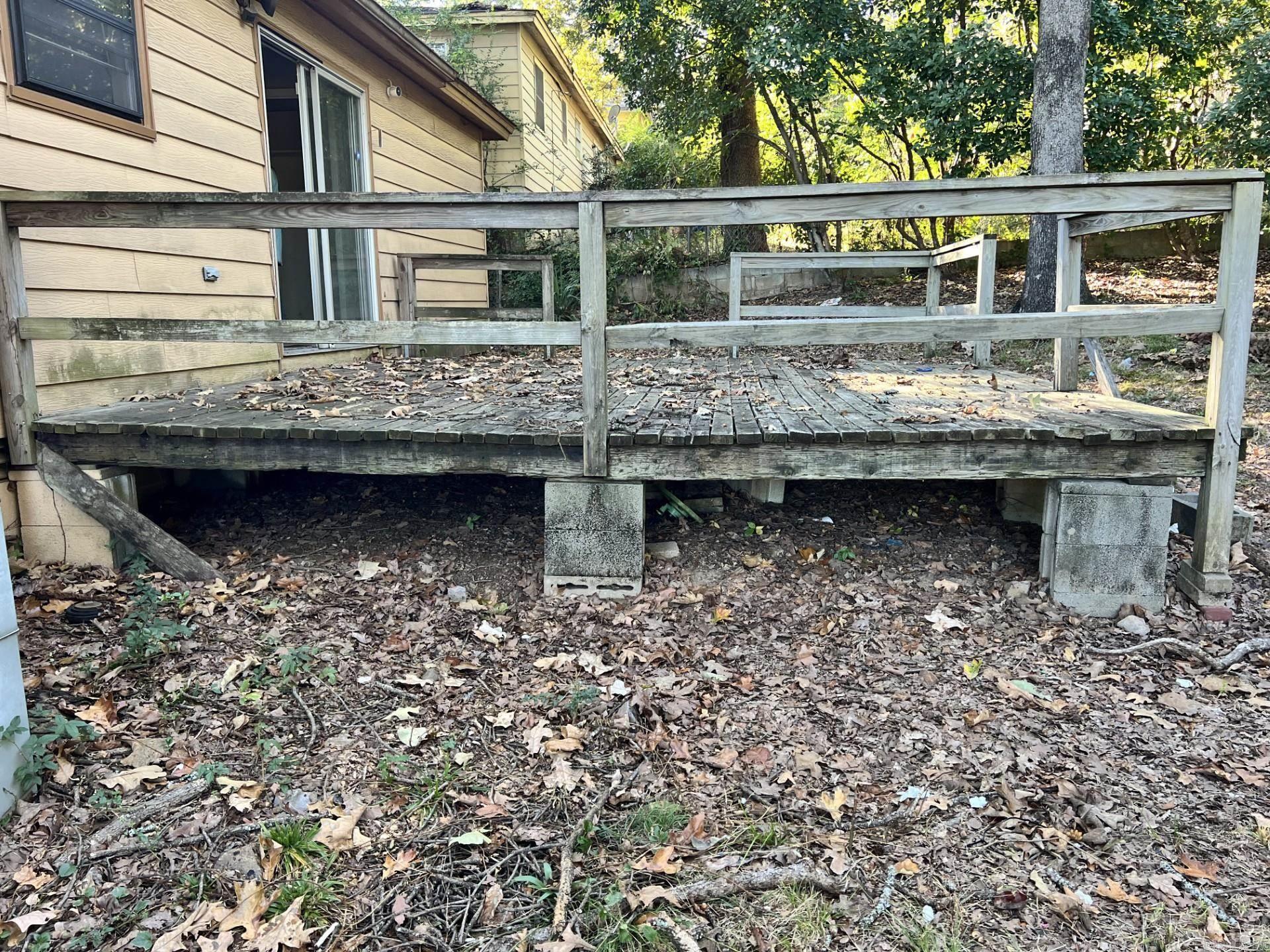 104 Lindenhurst  North Little Rock, AR