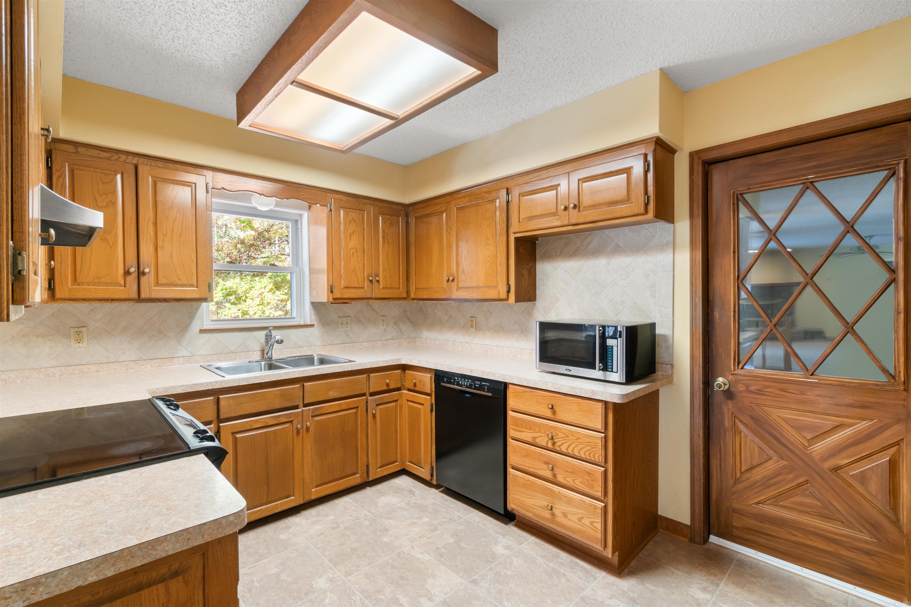 16 Gancho Way Hot Springs Village, AR 71909