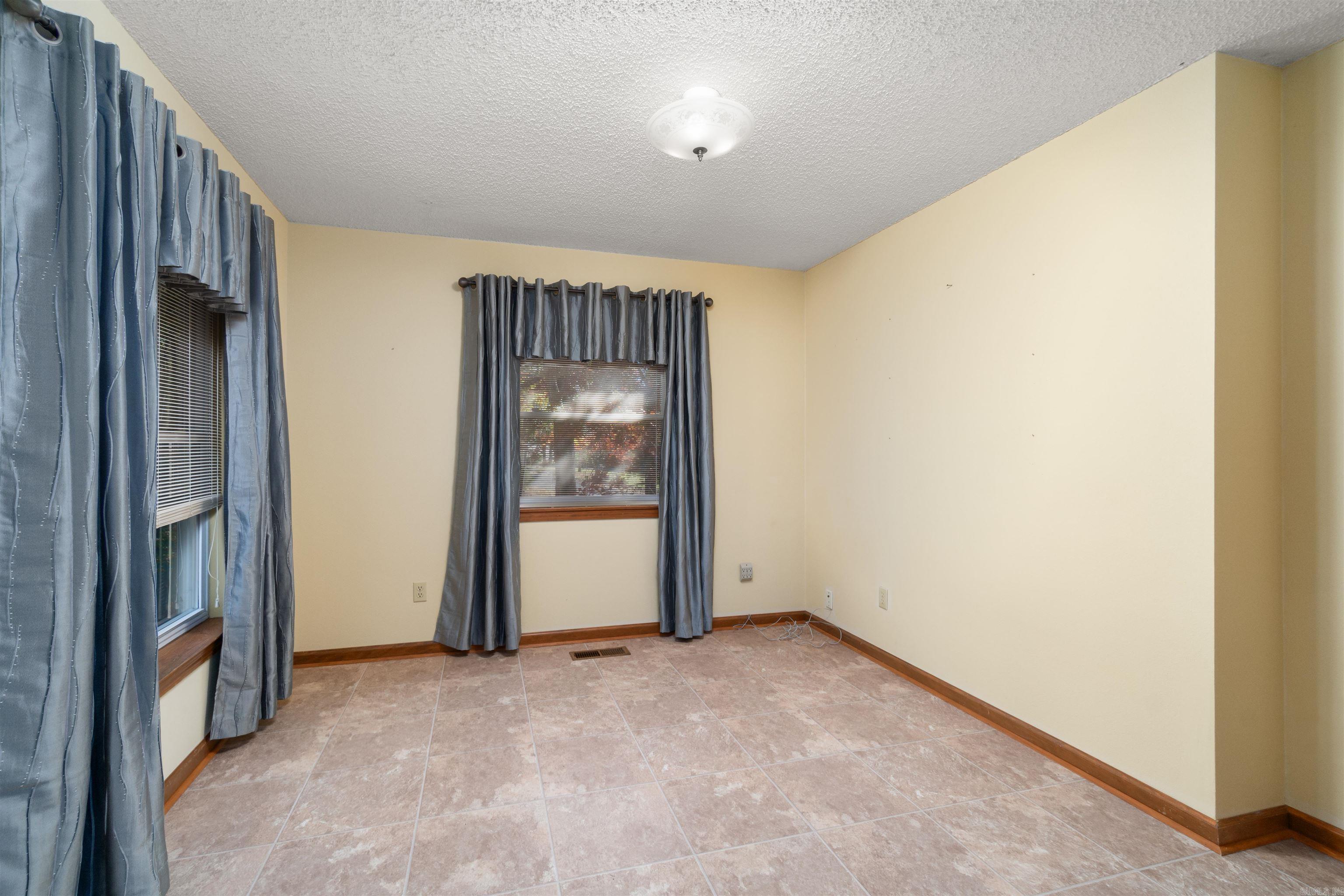 16 Gancho Way Hot Springs Village, AR 71909