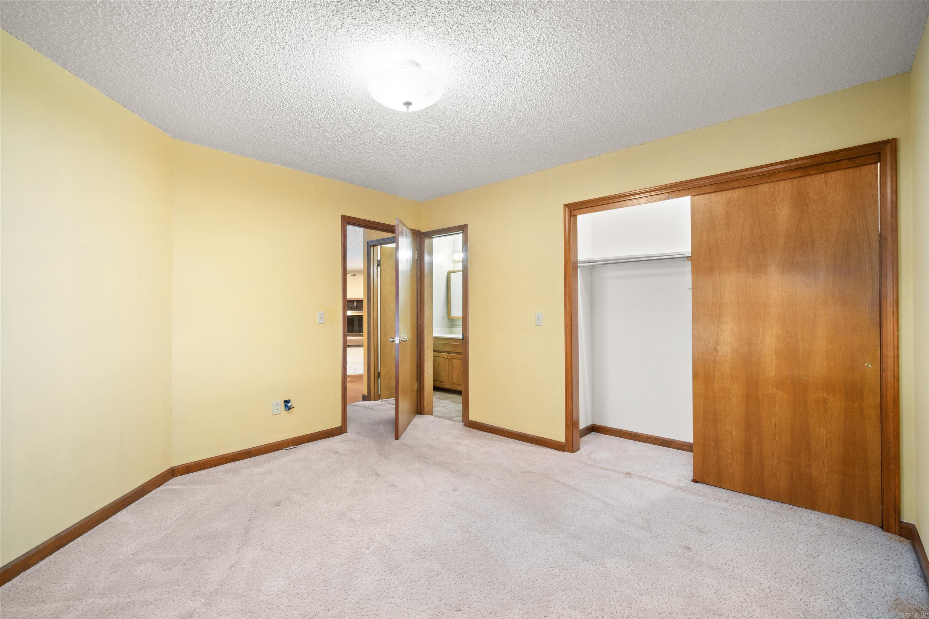 16 Gancho Way Hot Springs Village, AR 71909