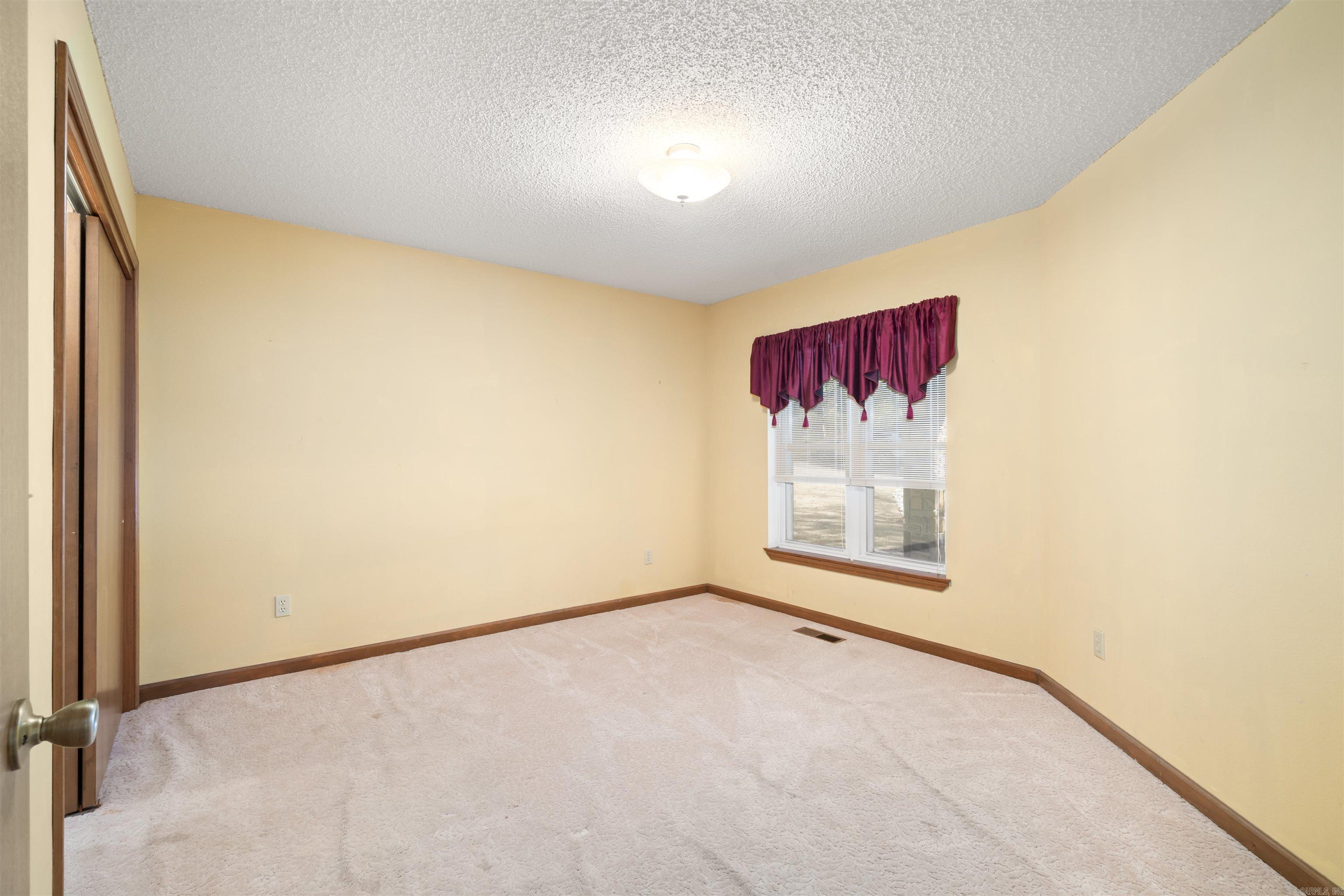 16 Gancho Way Hot Springs Village, AR 71909