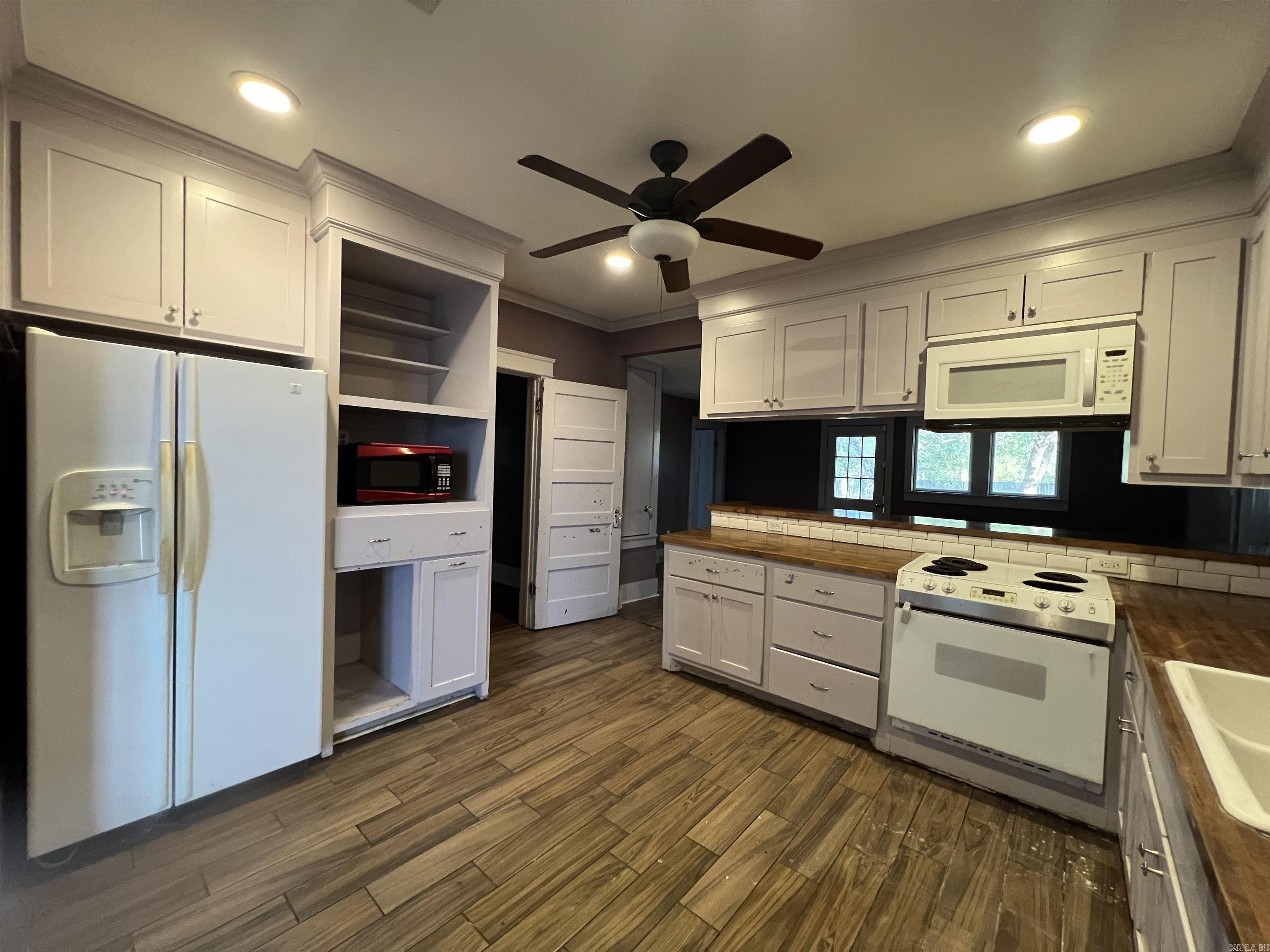 106 E Georgia  Beebe, AR