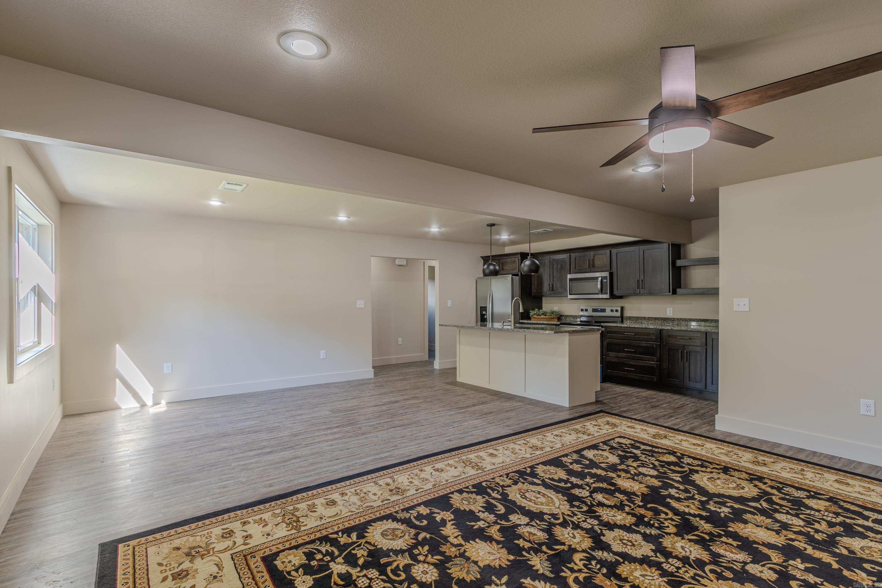 1811 Magnolia Ln Paragould, AR 72450