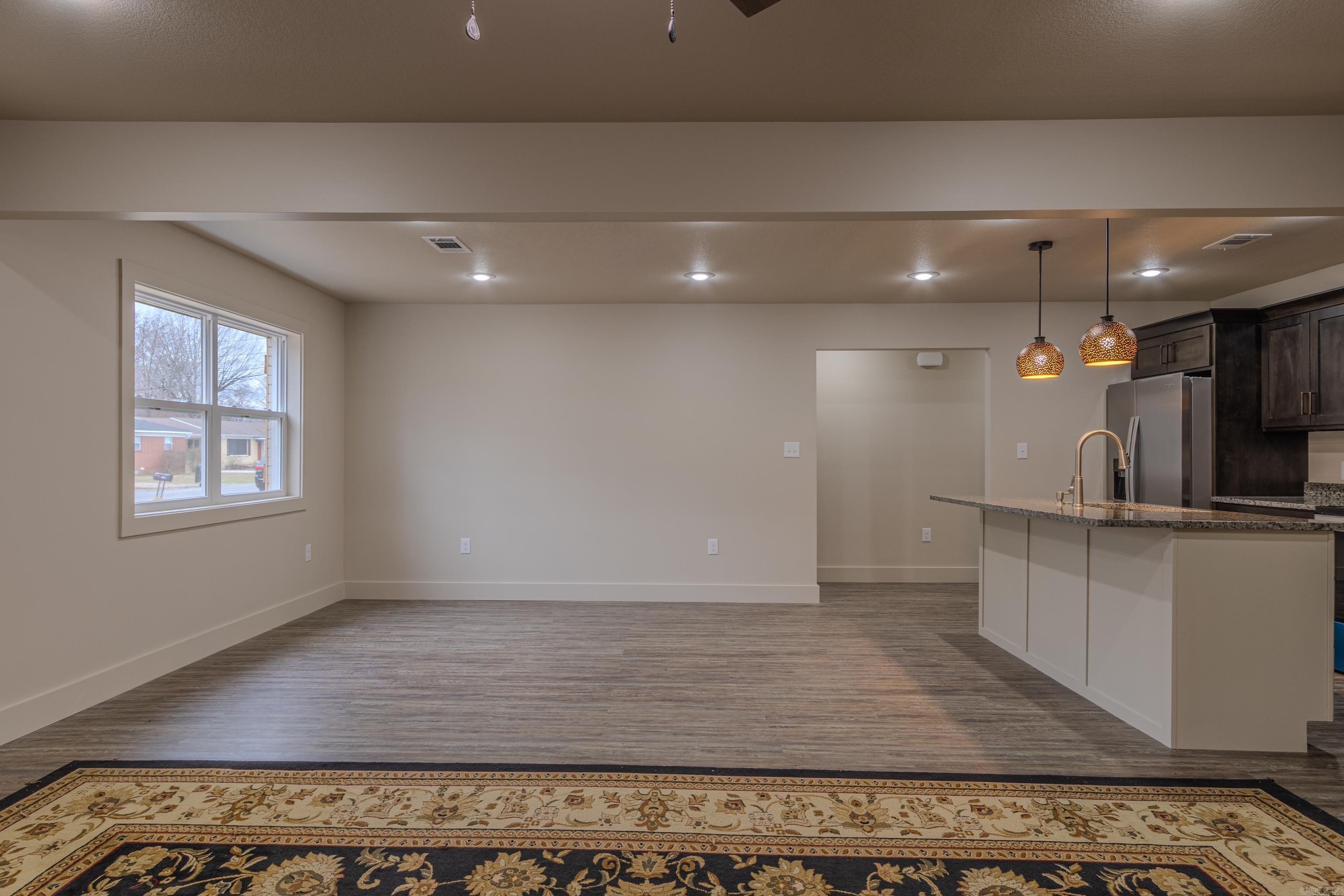 1811 Magnolia Ln Paragould, AR 72450