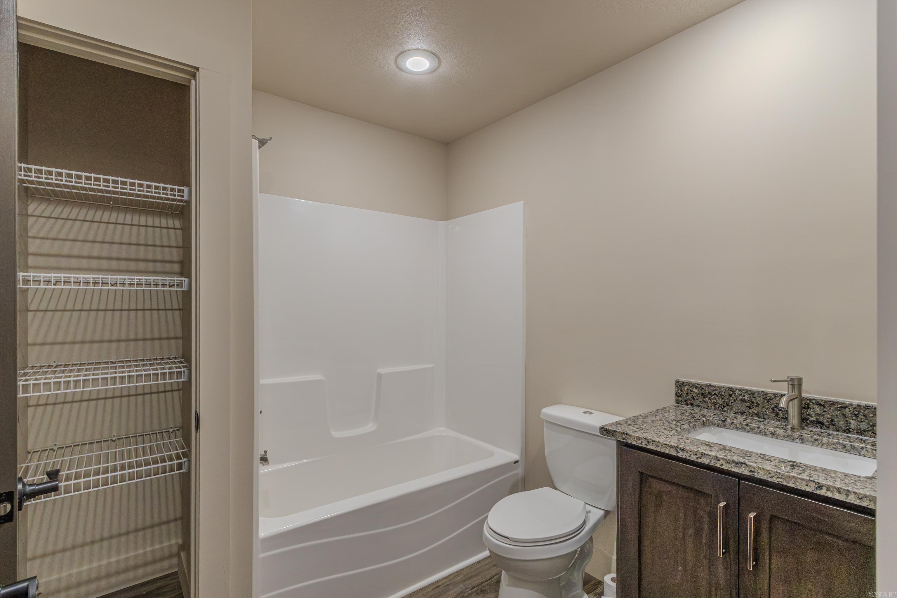 1811 Magnolia Ln Paragould, AR 72450