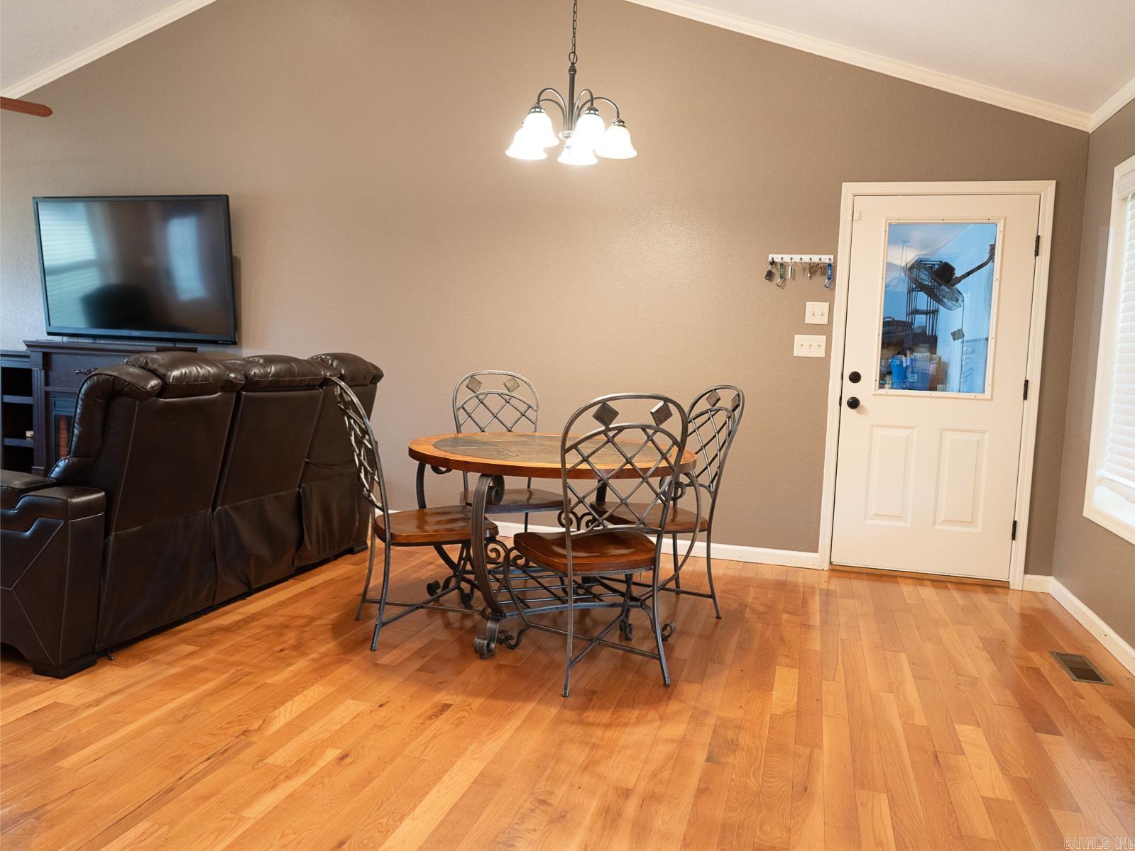 20 Pure Country Road Greers Ferry, AR 72067