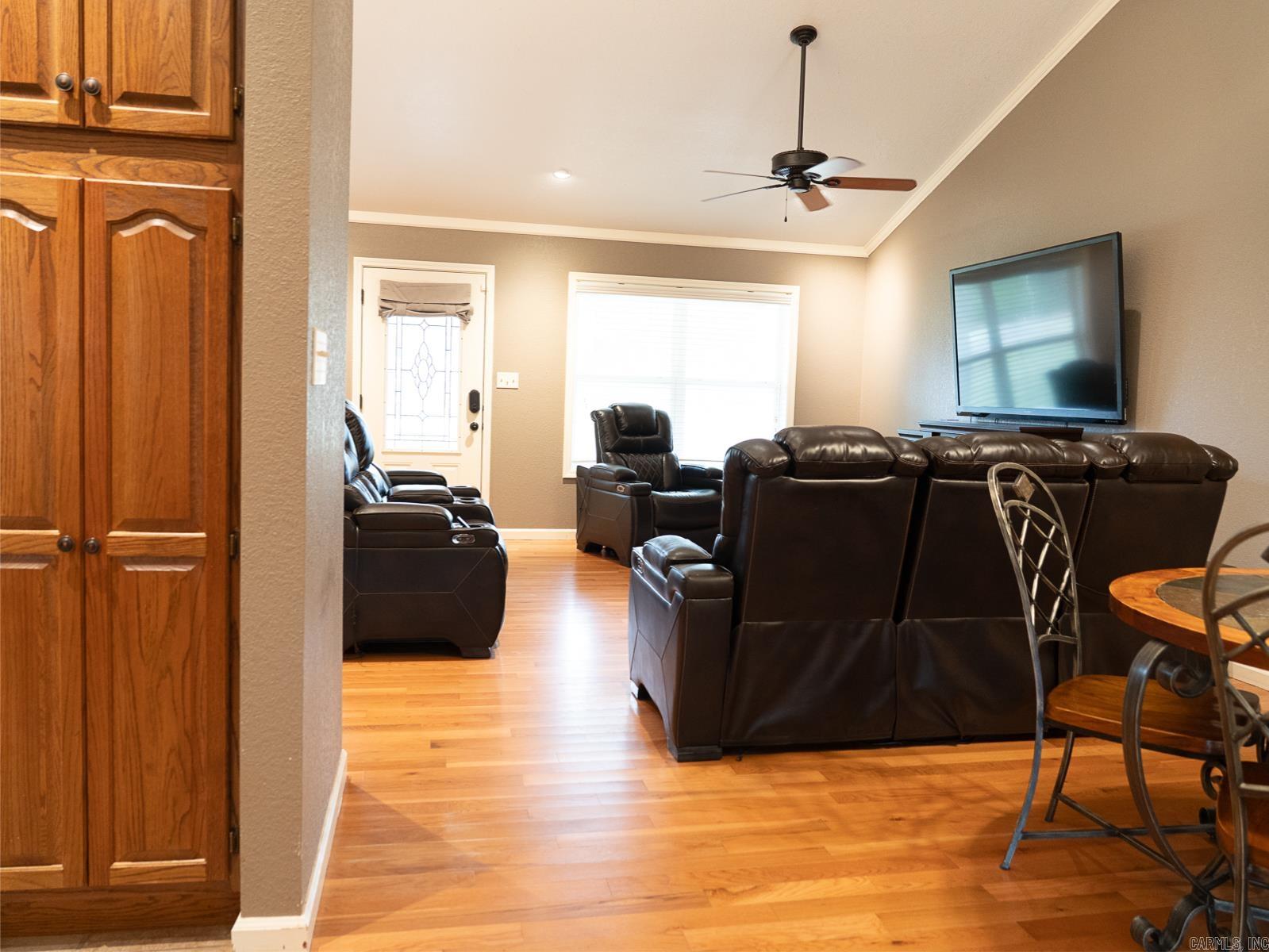 20 Pure Country Road Greers Ferry, AR 72067