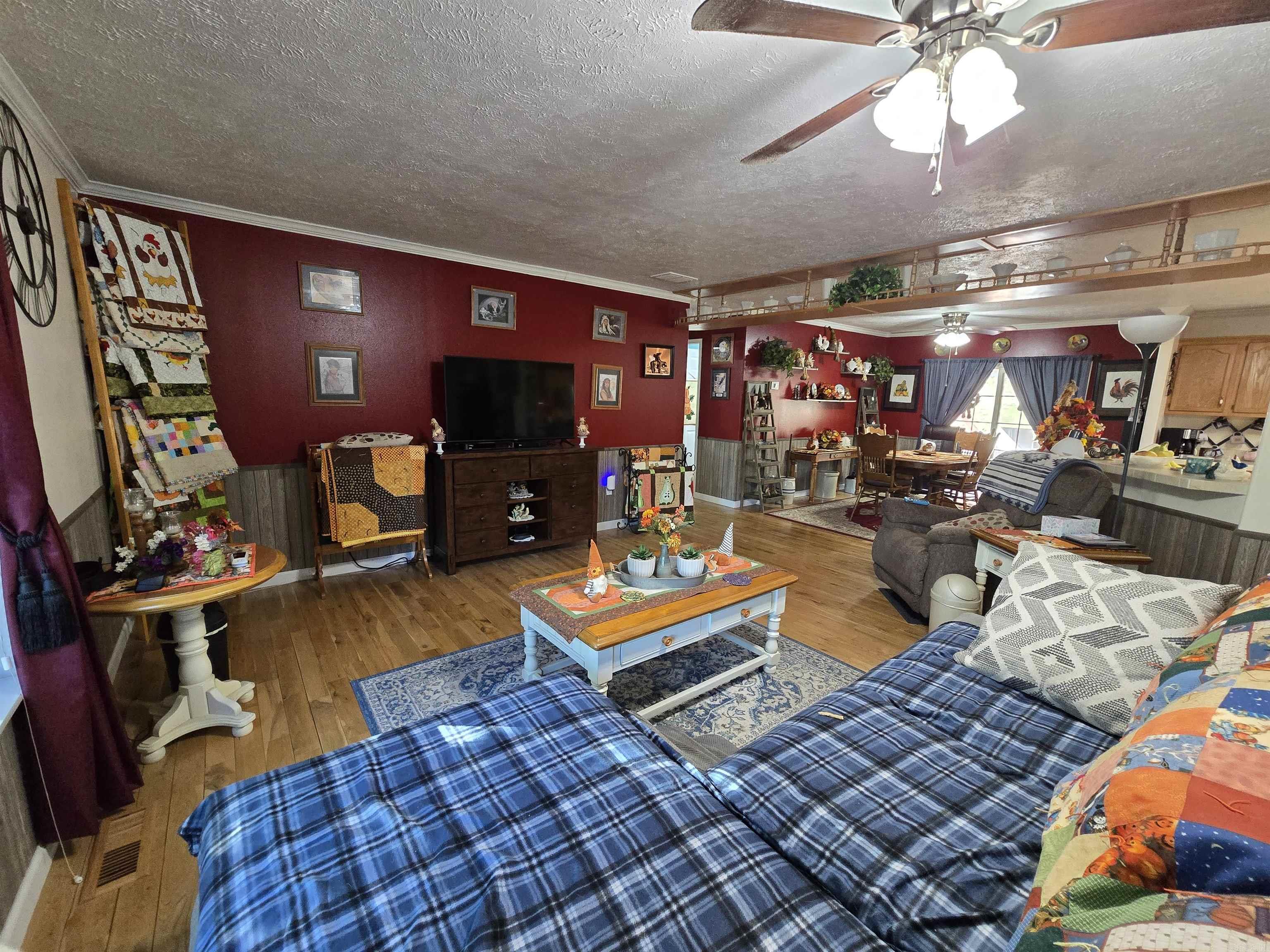 371 MC 7032  Flippin, AR