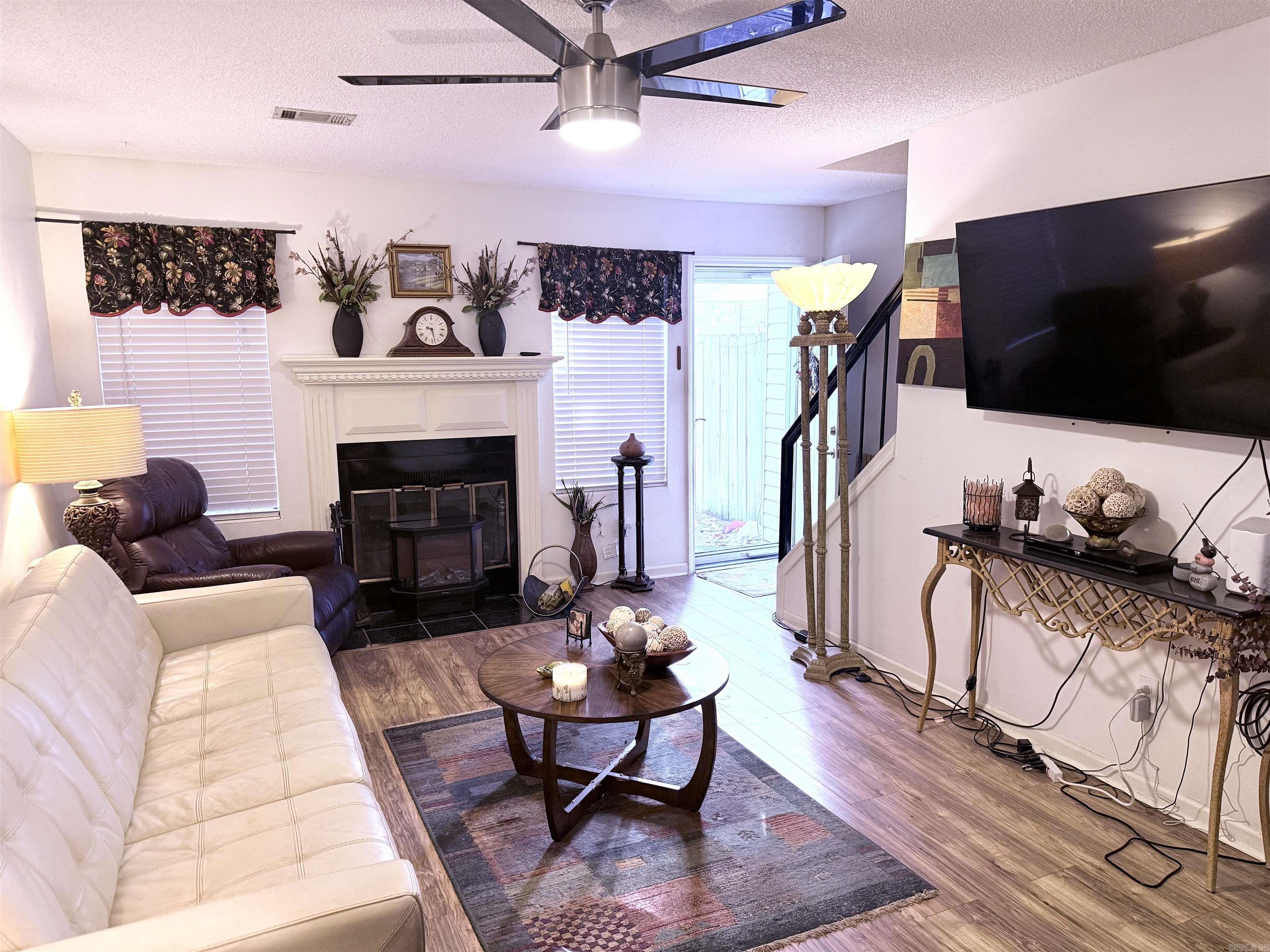 1 Shelby  Sherwood, AR