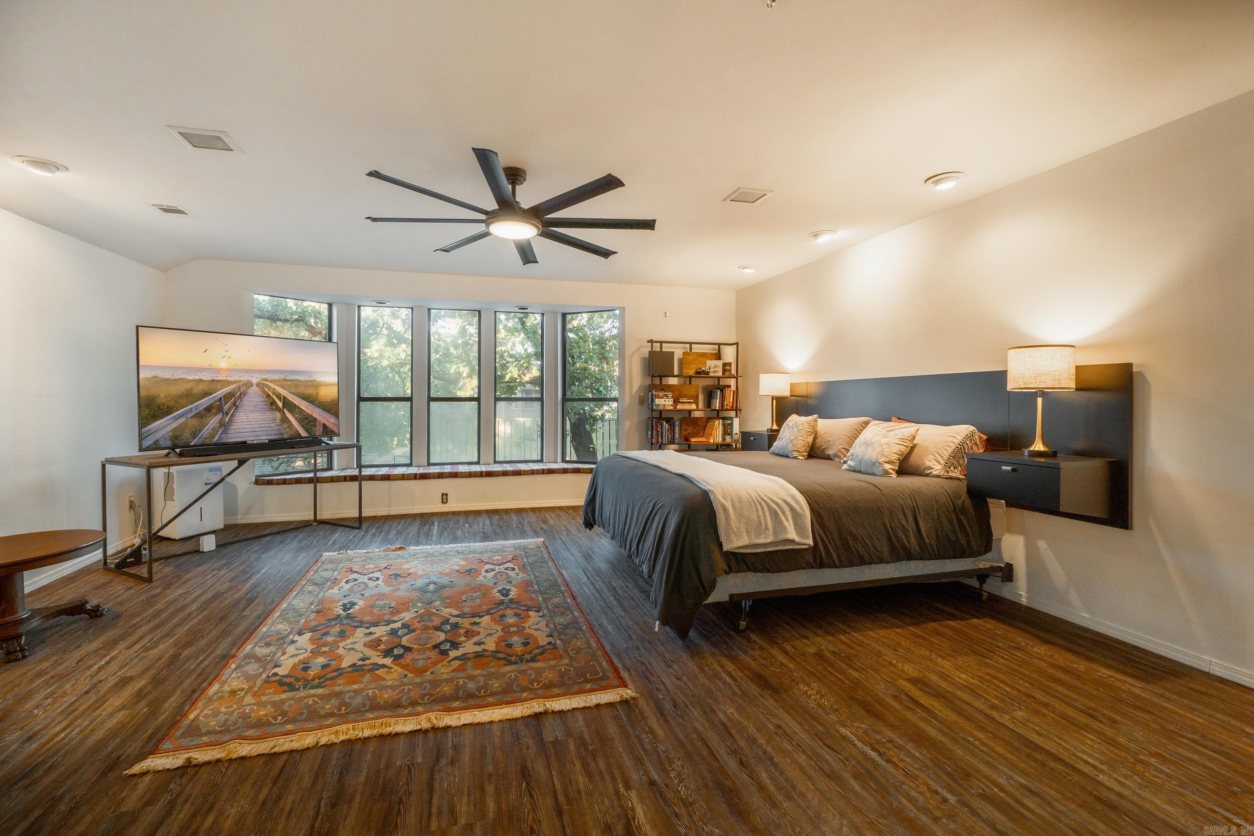 4 Briarwood Ln Clarksville, AR 72830