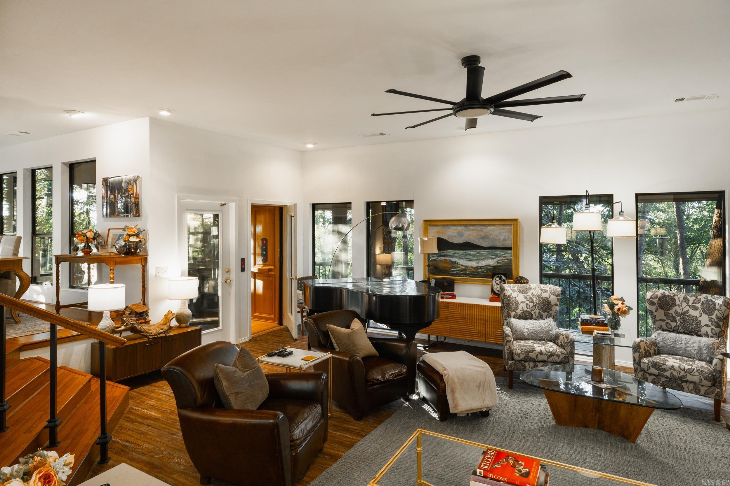 4 Briarwood Ln Clarksville, AR 72830