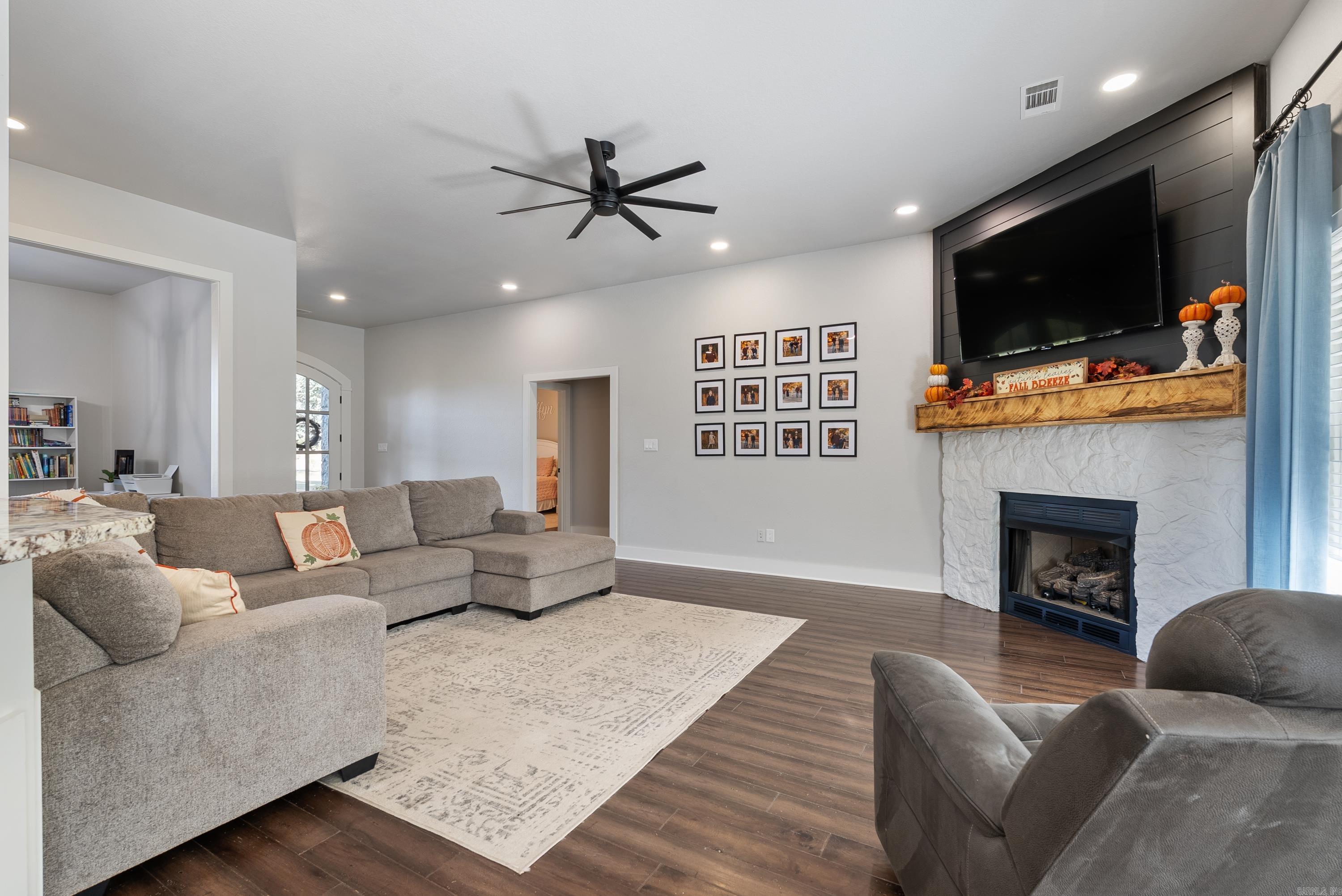 101 Burgess Lane Greenbrier, AR 72058