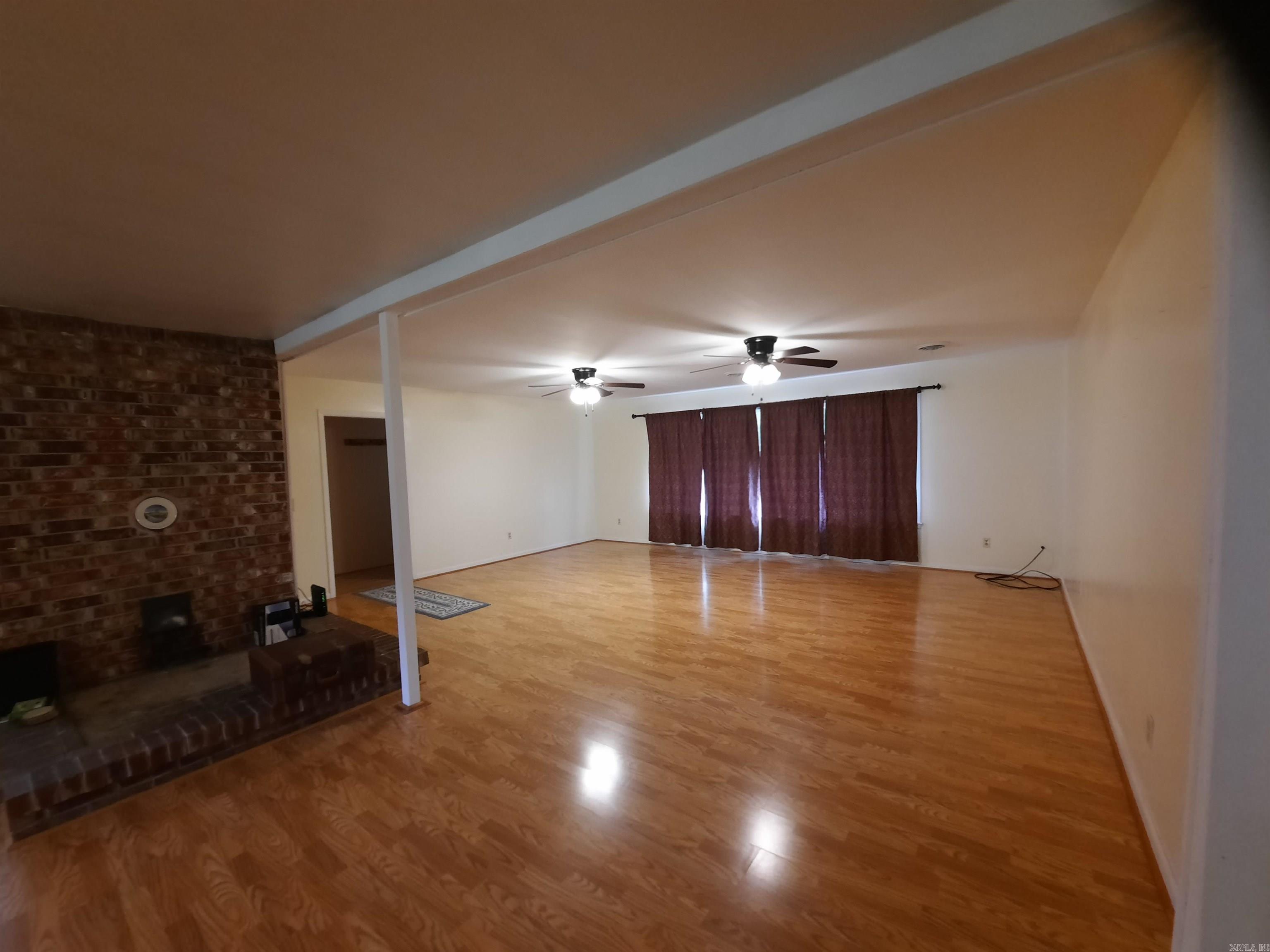 506 Hell Creek  Mountain View, AR