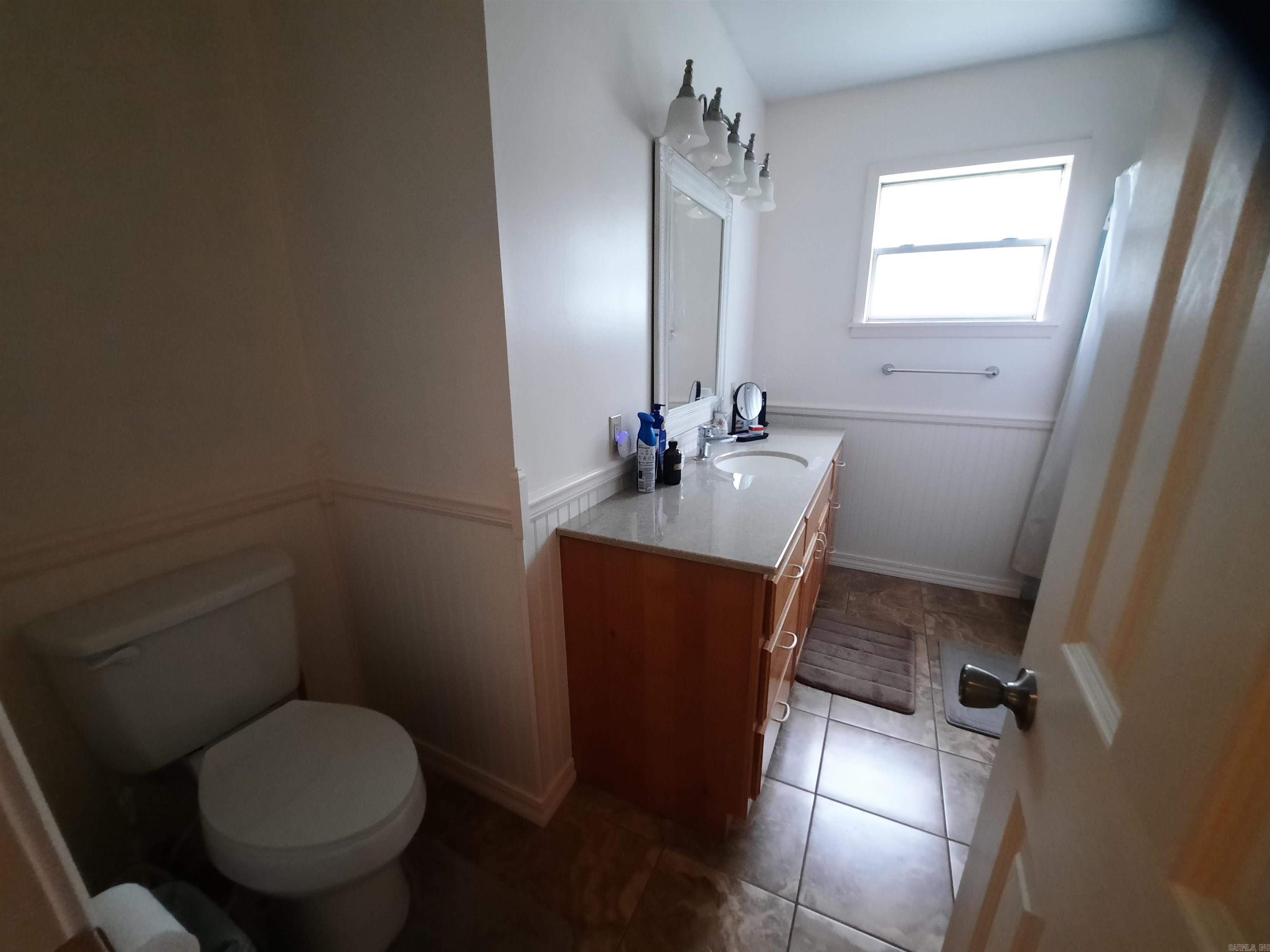 506 Hell Creek  Mountain View, AR