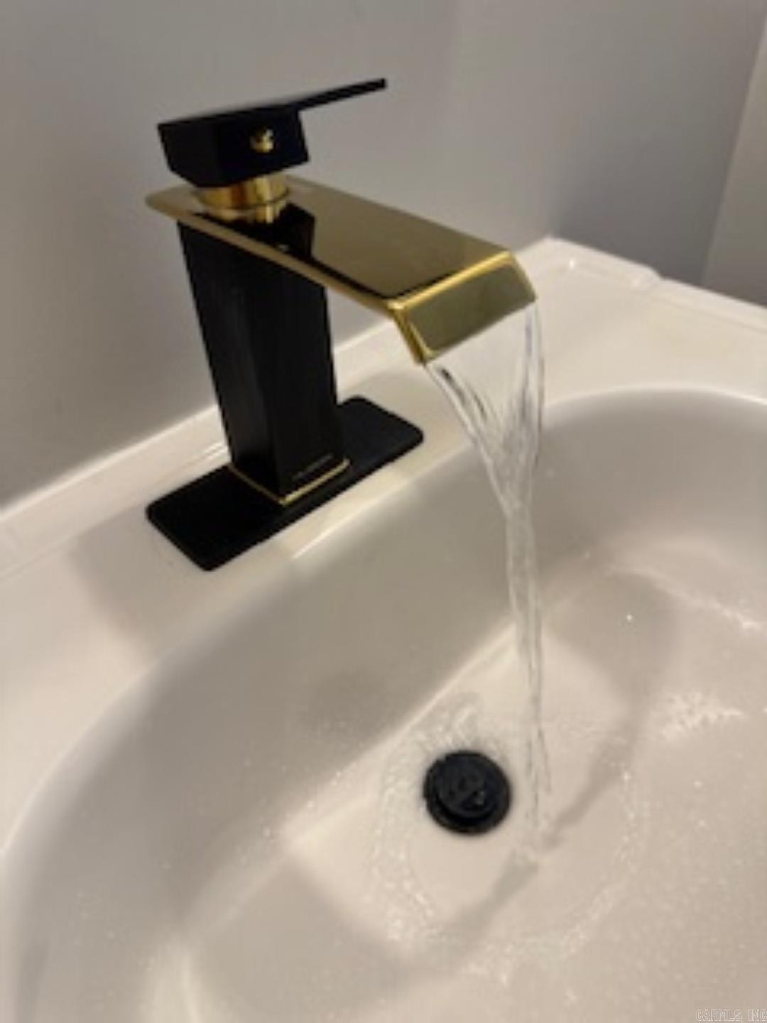 1179 Pinecrest Dr  Camden, AR