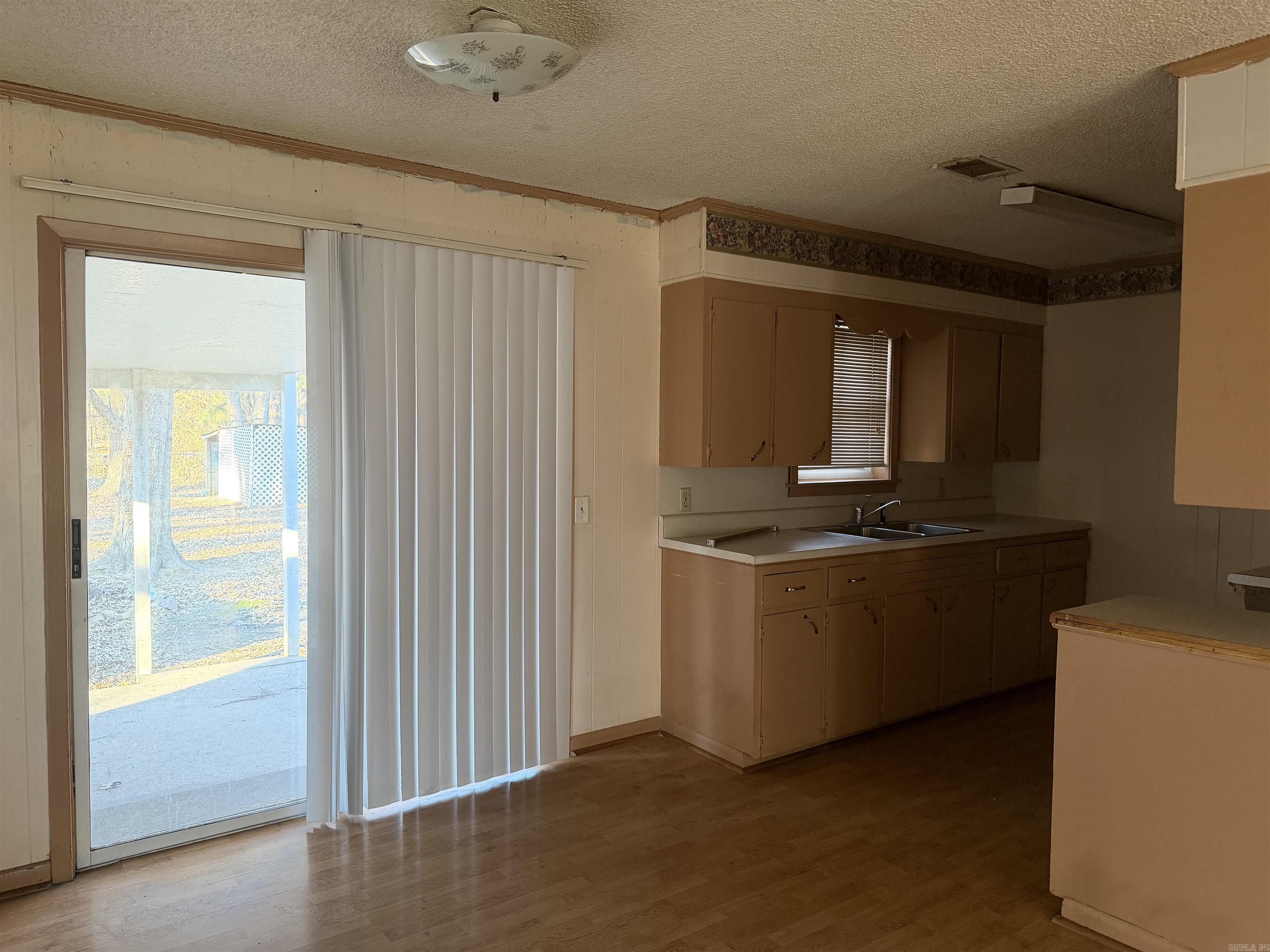 1115 North  Kensett, AR