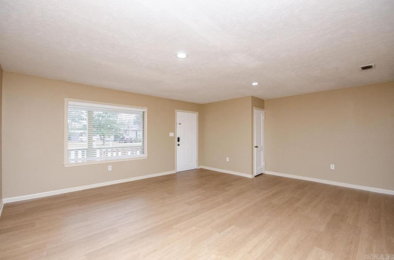 105 Mitchell St  Conway, AR