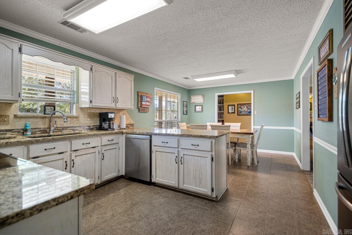 20511 Hardy Dr Little Rock, AR 72206