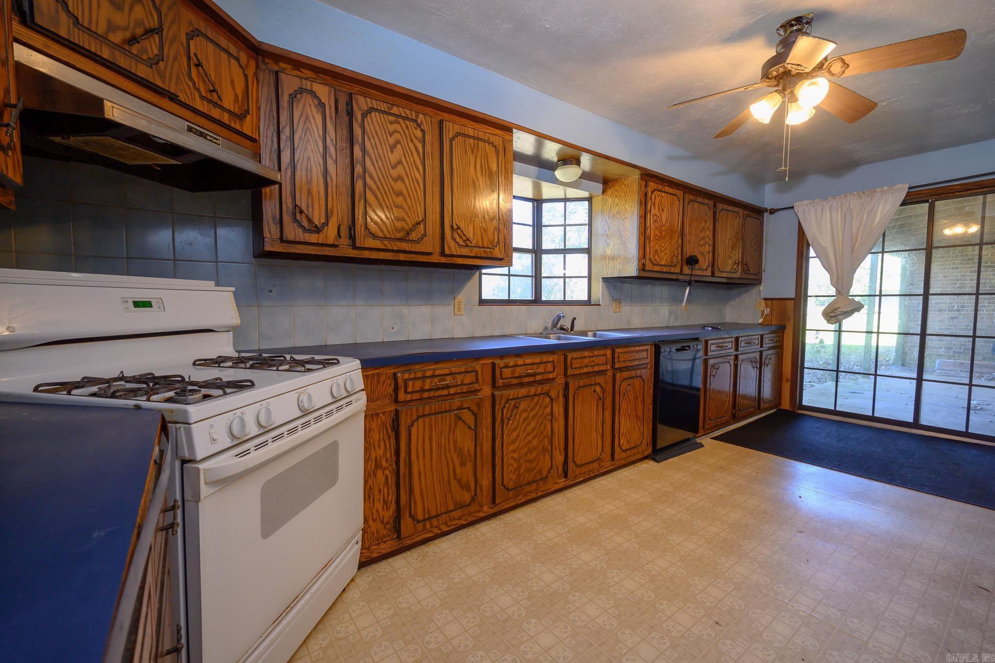 4844 Highway 270  Boles, AR