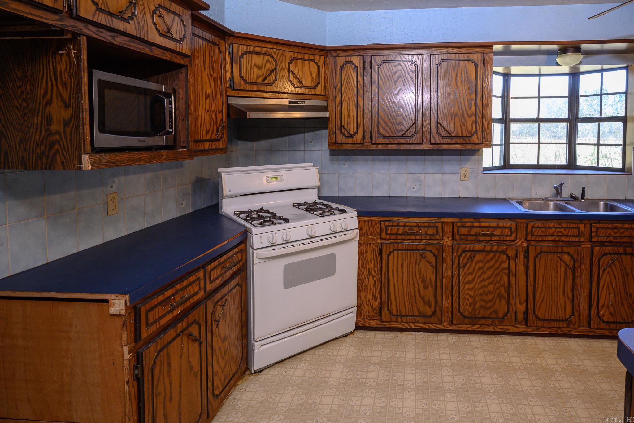 4844 Highway 270  Boles, AR