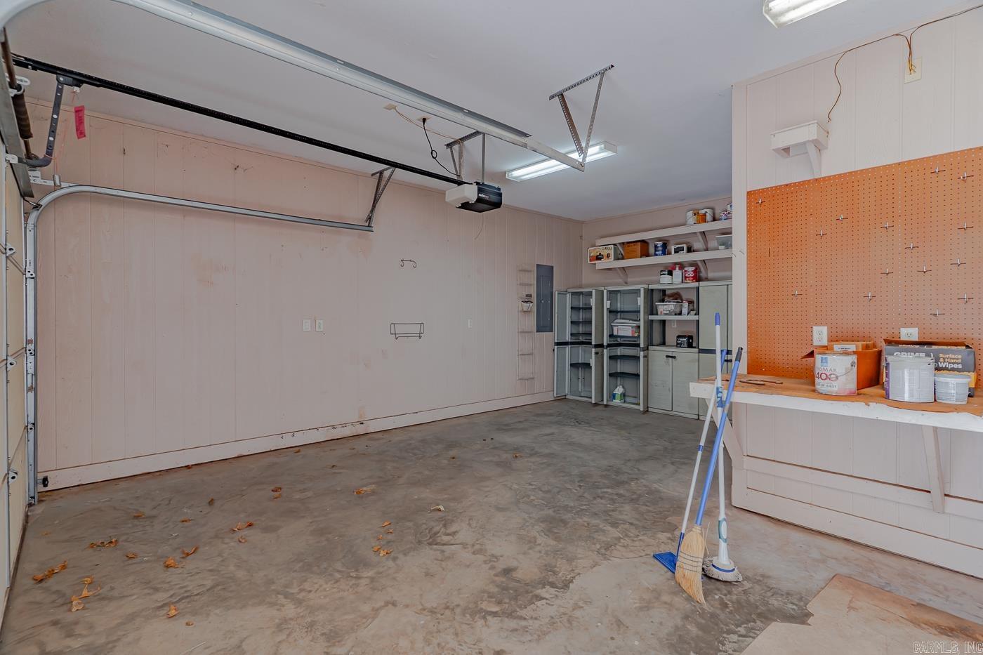 901 Balcom Ln Lane Trumann, AR 72472