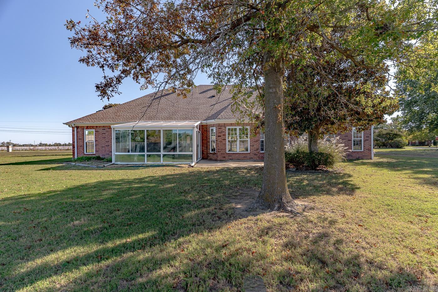 901 Balcom Ln Lane Trumann, AR 72472