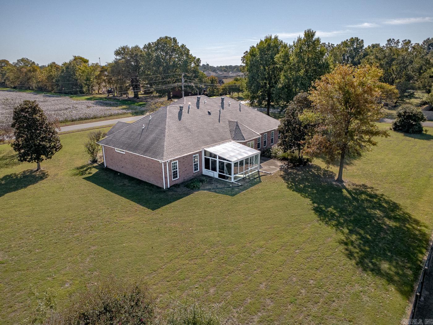 901 Balcom Ln Lane Trumann, AR 72472