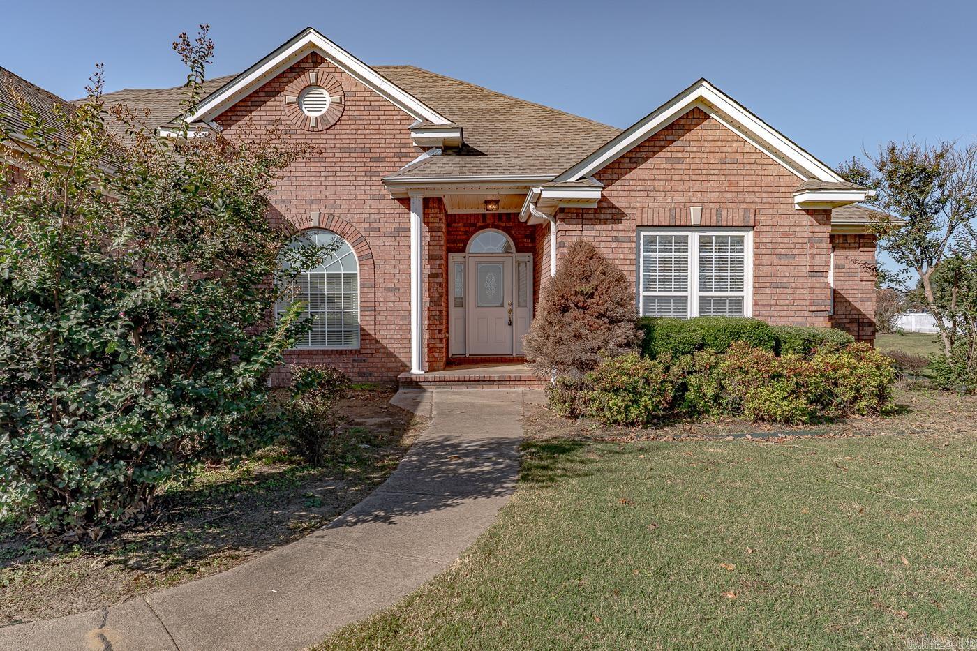 901 Balcom Ln Lane Trumann, AR 72472