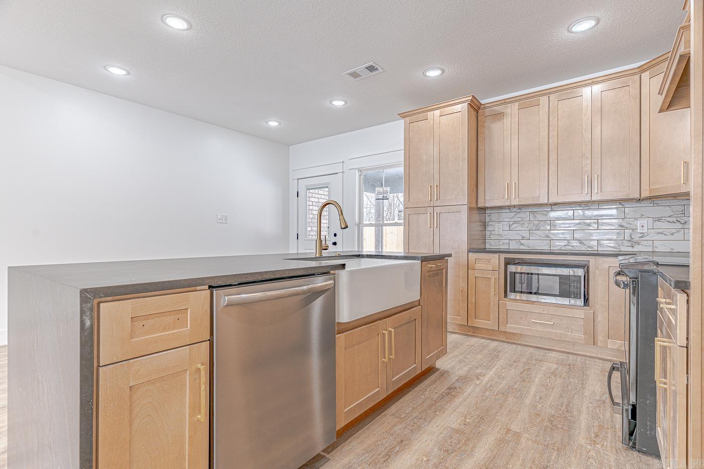 219 Woodland Trail  Bono, AR