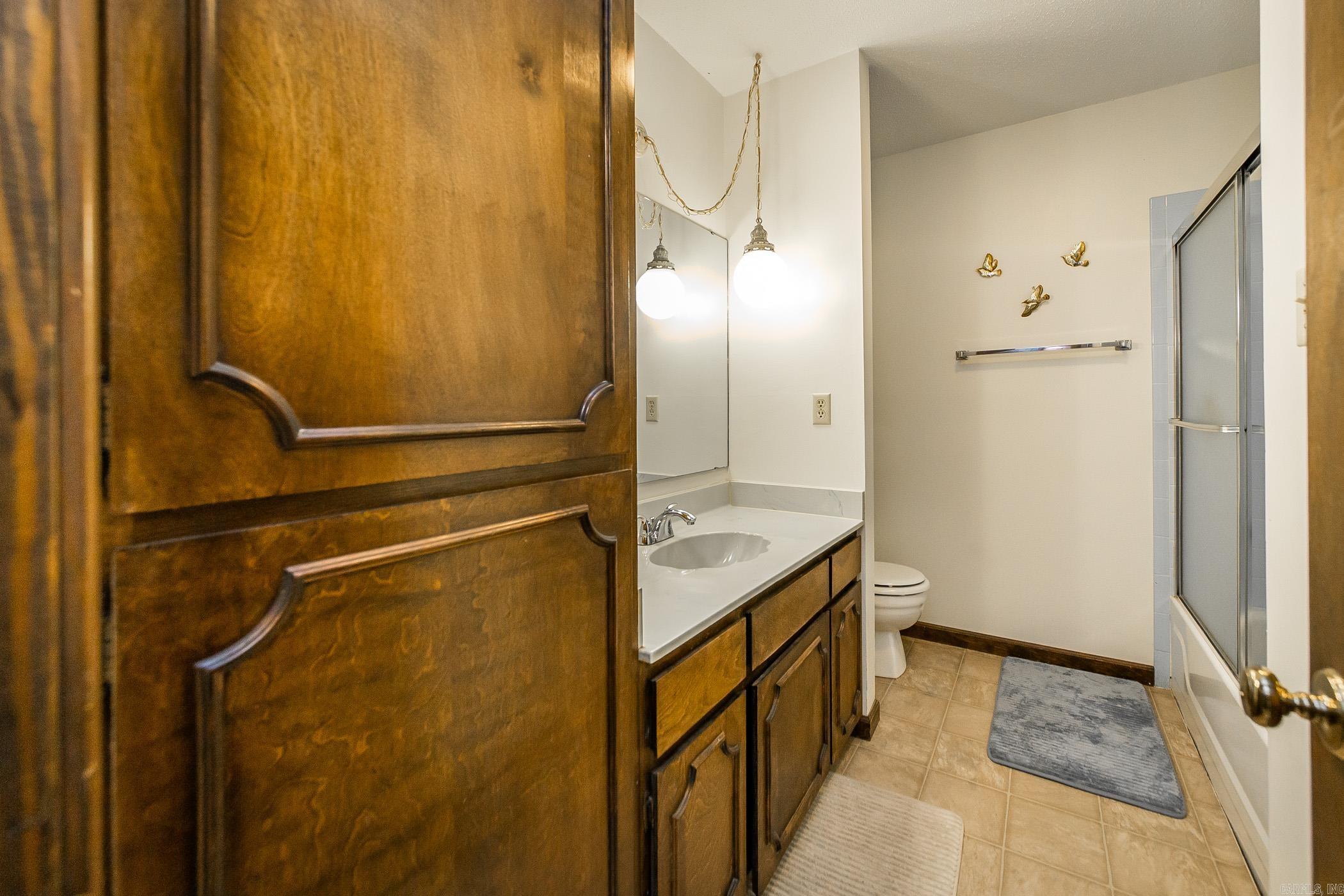 1133 Dave Creek  Fairfield Bay, AR