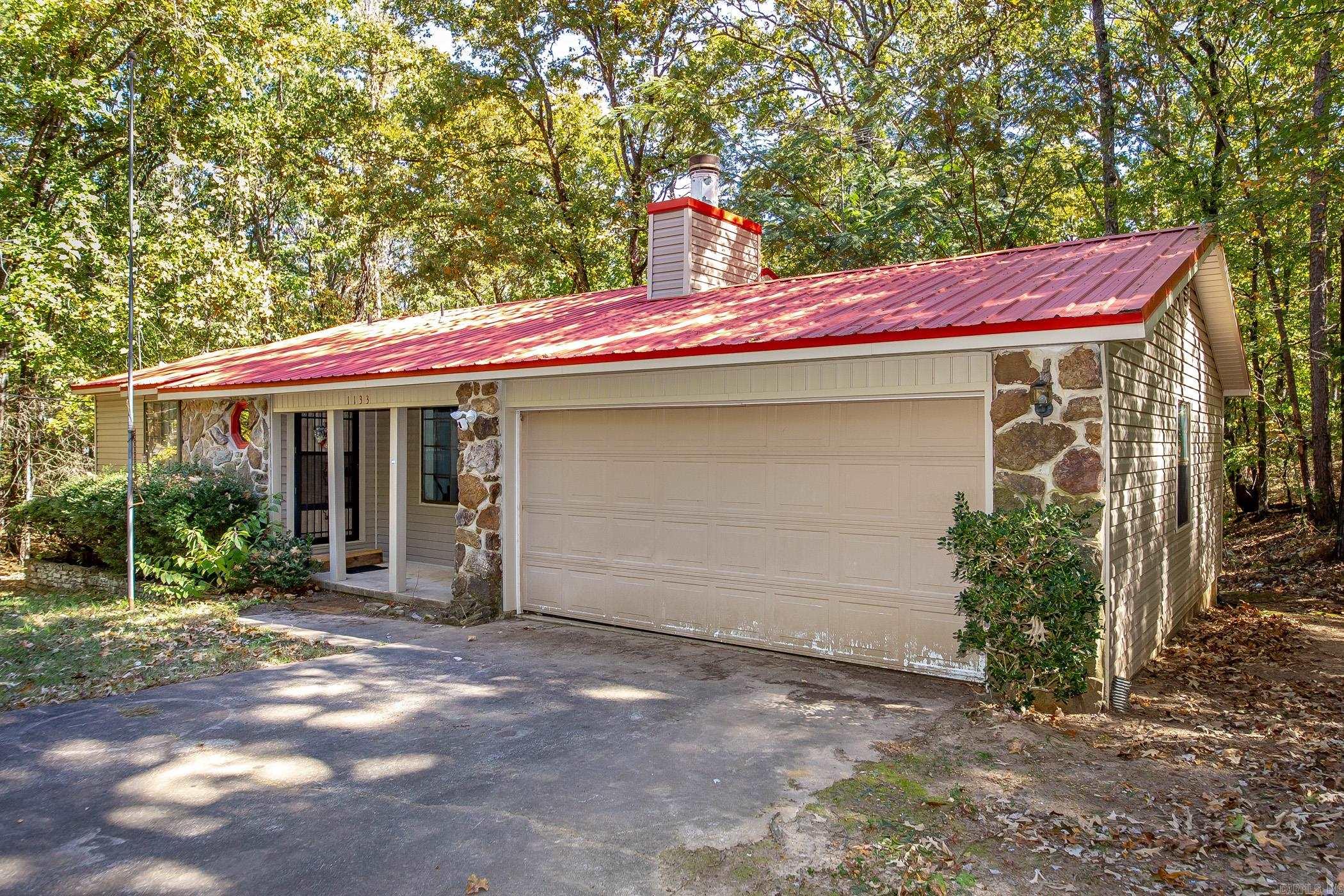 1133 Dave Creek  Fairfield Bay, AR