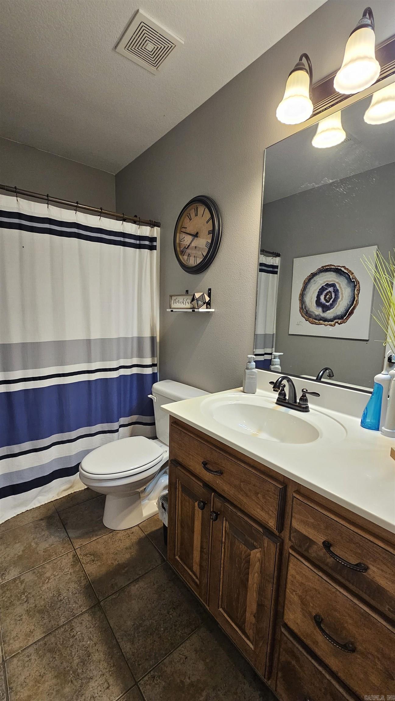 2200 N 8 1/2 Street Paragould, AR 72450