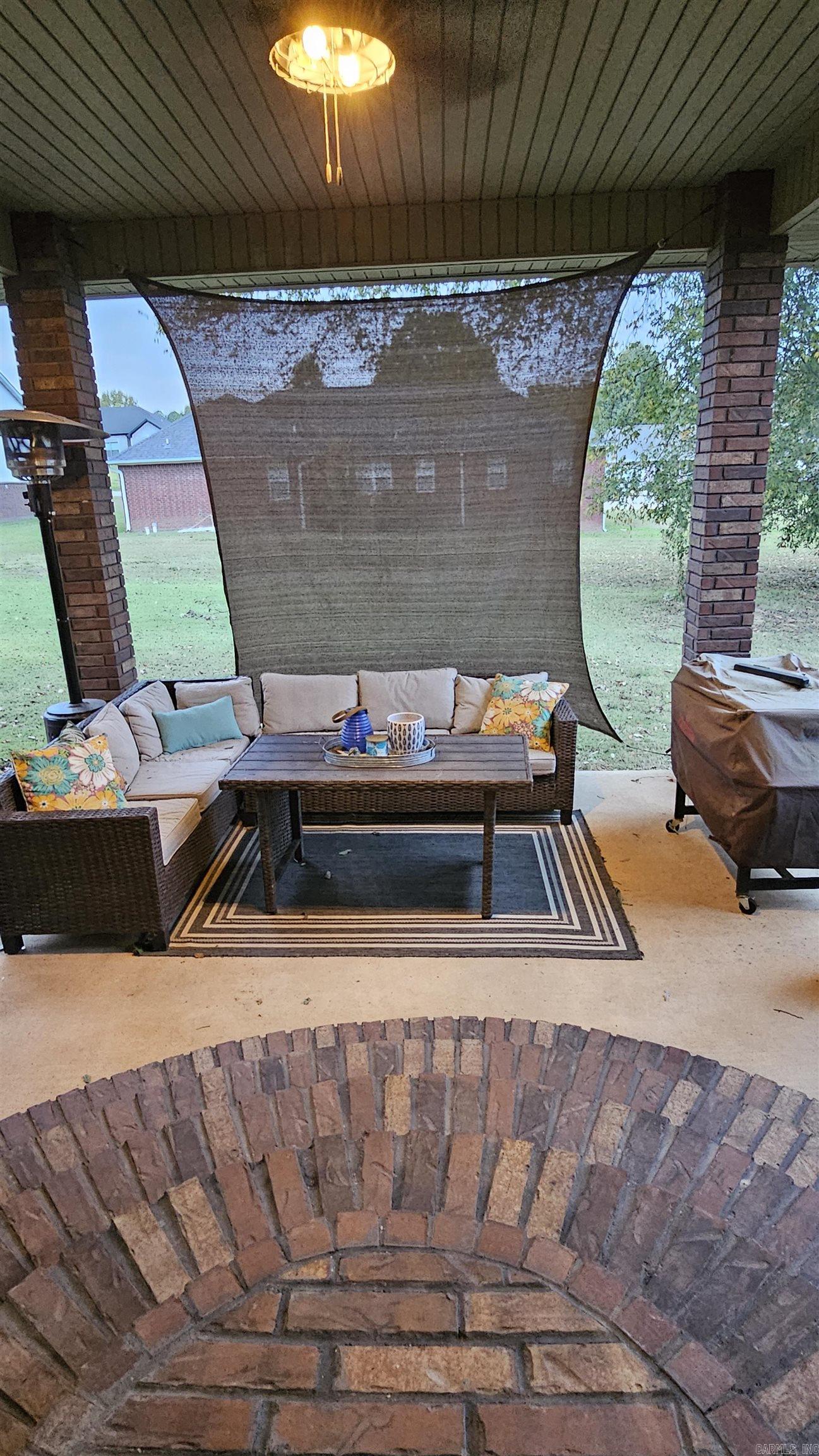 2200 N 8 1/2 Street Paragould, AR 72450