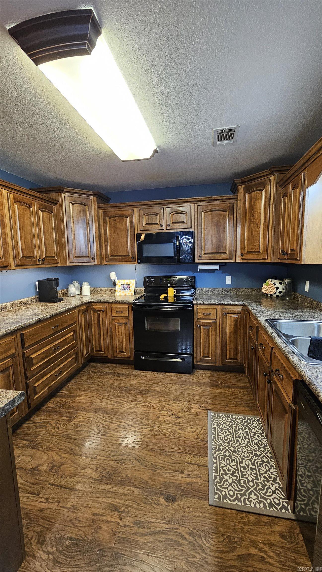 2200 N 8 1/2 Street Paragould, AR 72450