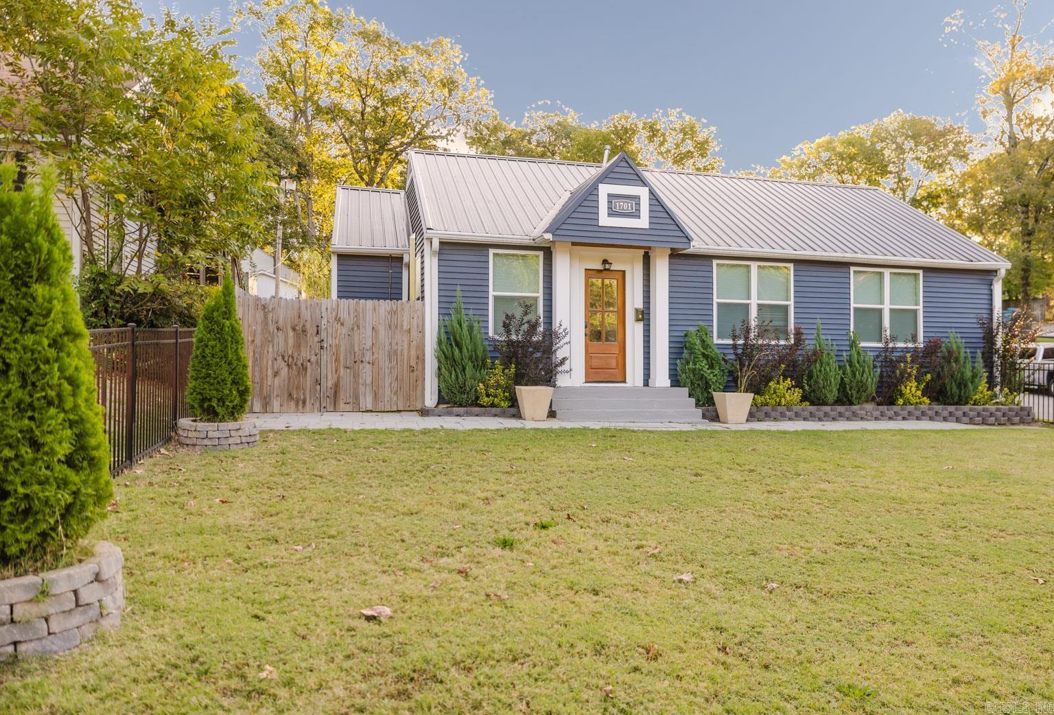 1701 N University Little Rock, AR 72207