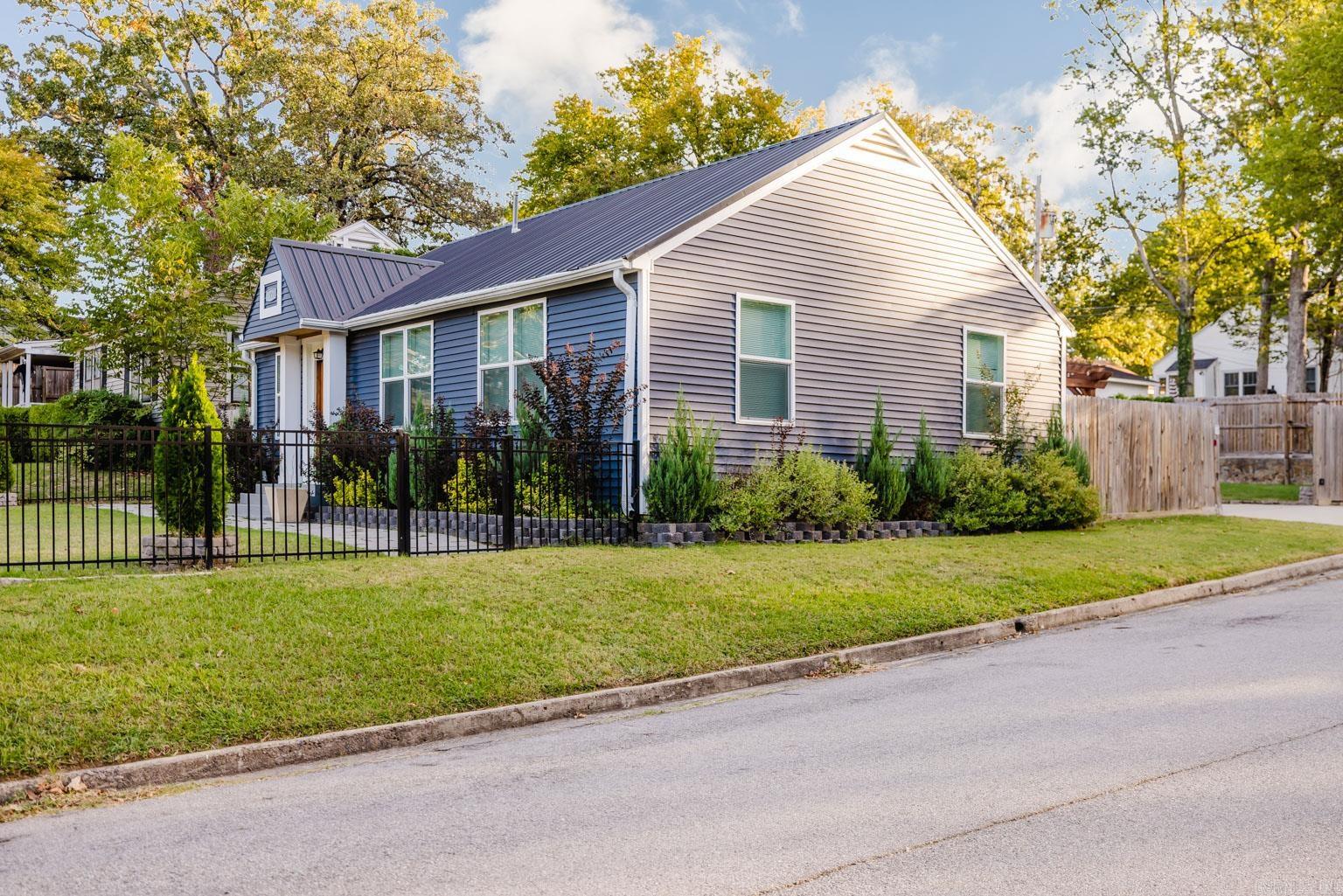 1701 N University Little Rock, AR 72207