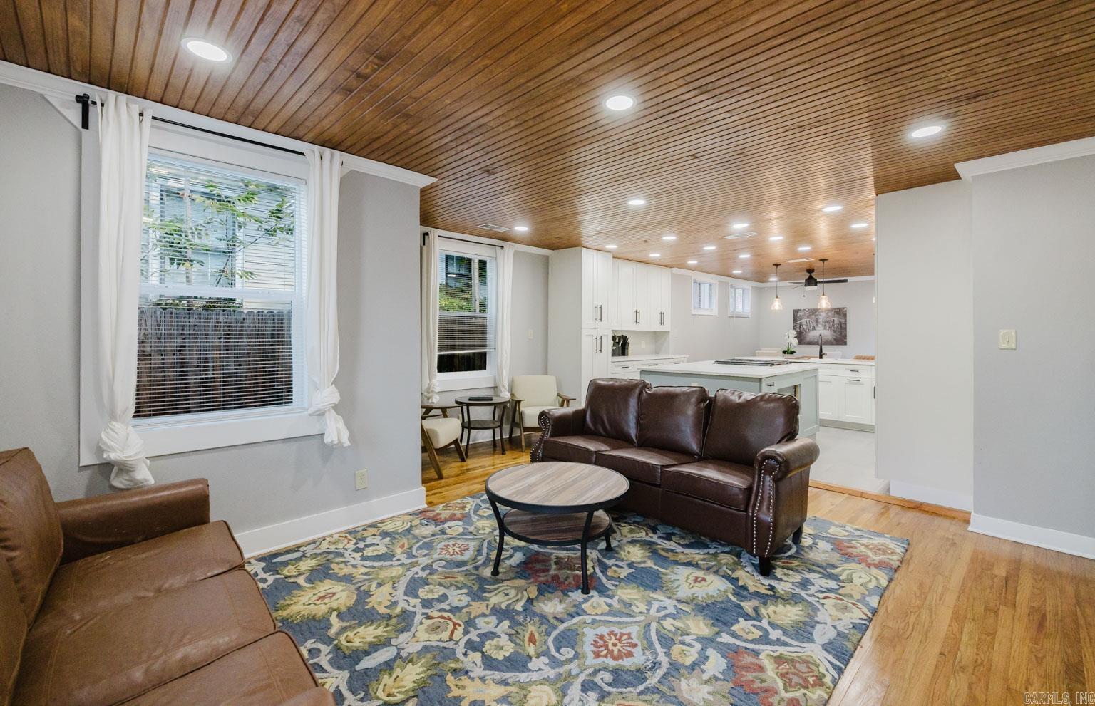 1701 N University Little Rock, AR 72207