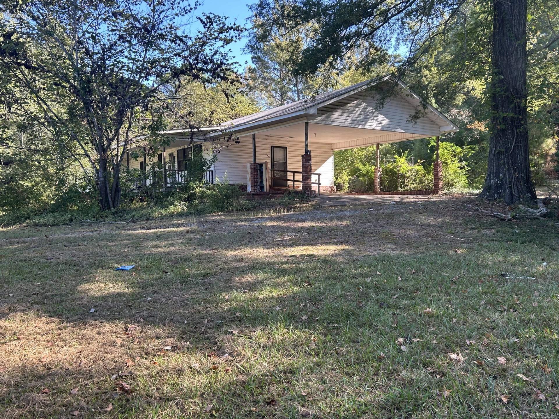 10588 N 167  Sheridan, AR