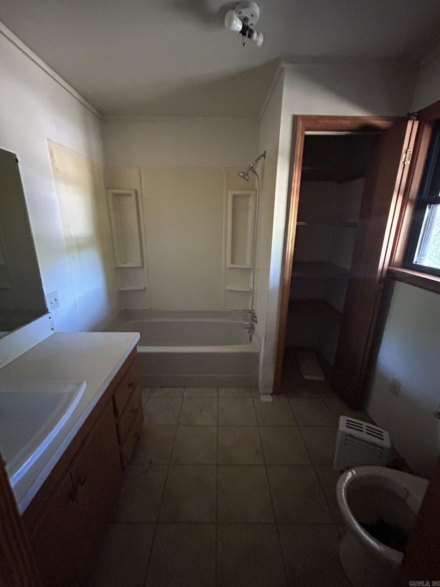 10588 N 167  Sheridan, AR