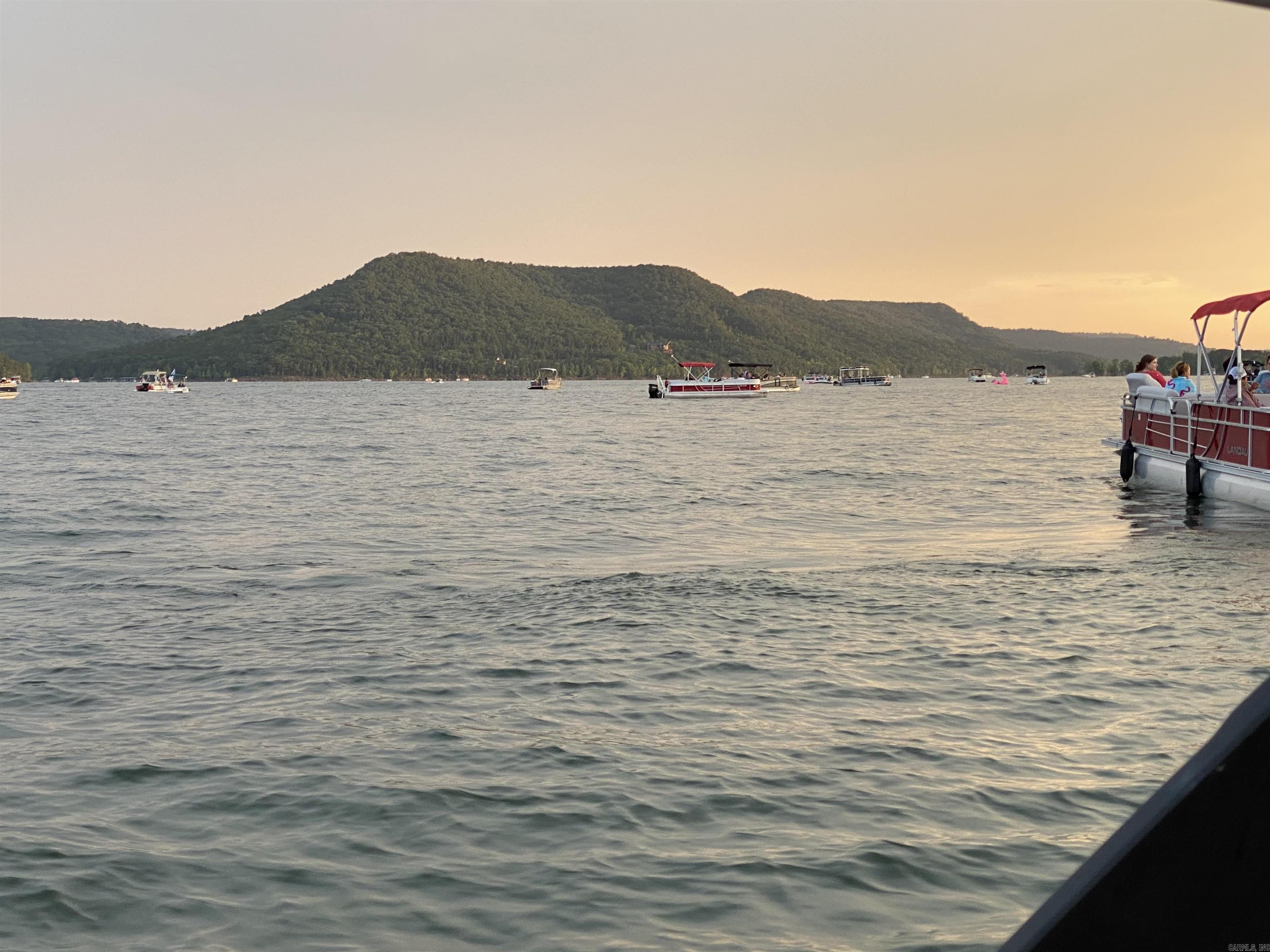 3032 Summerhill Place Fairfield Bay, AR 72088