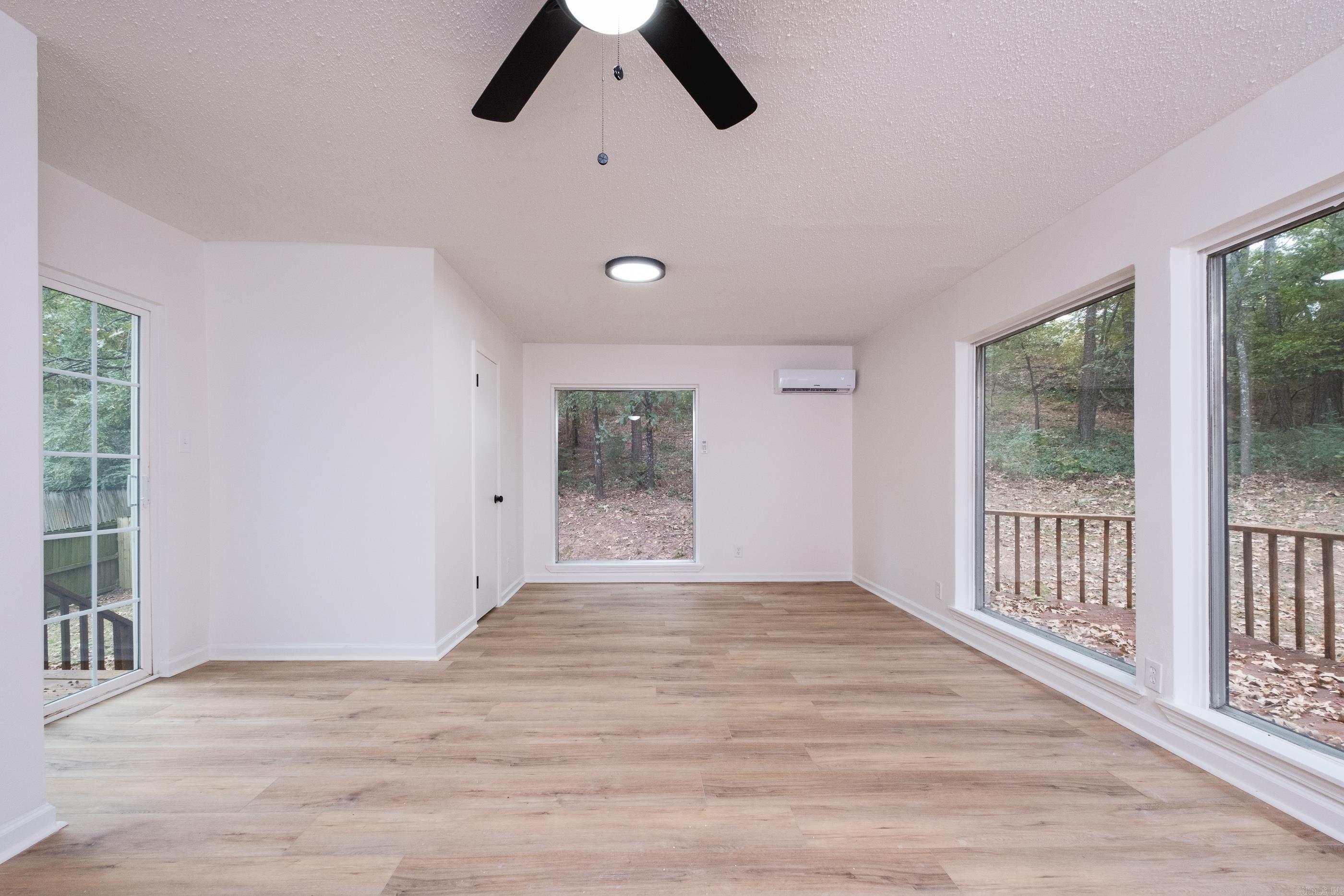 17 Sunset Drive North Little Rock, AR 72118